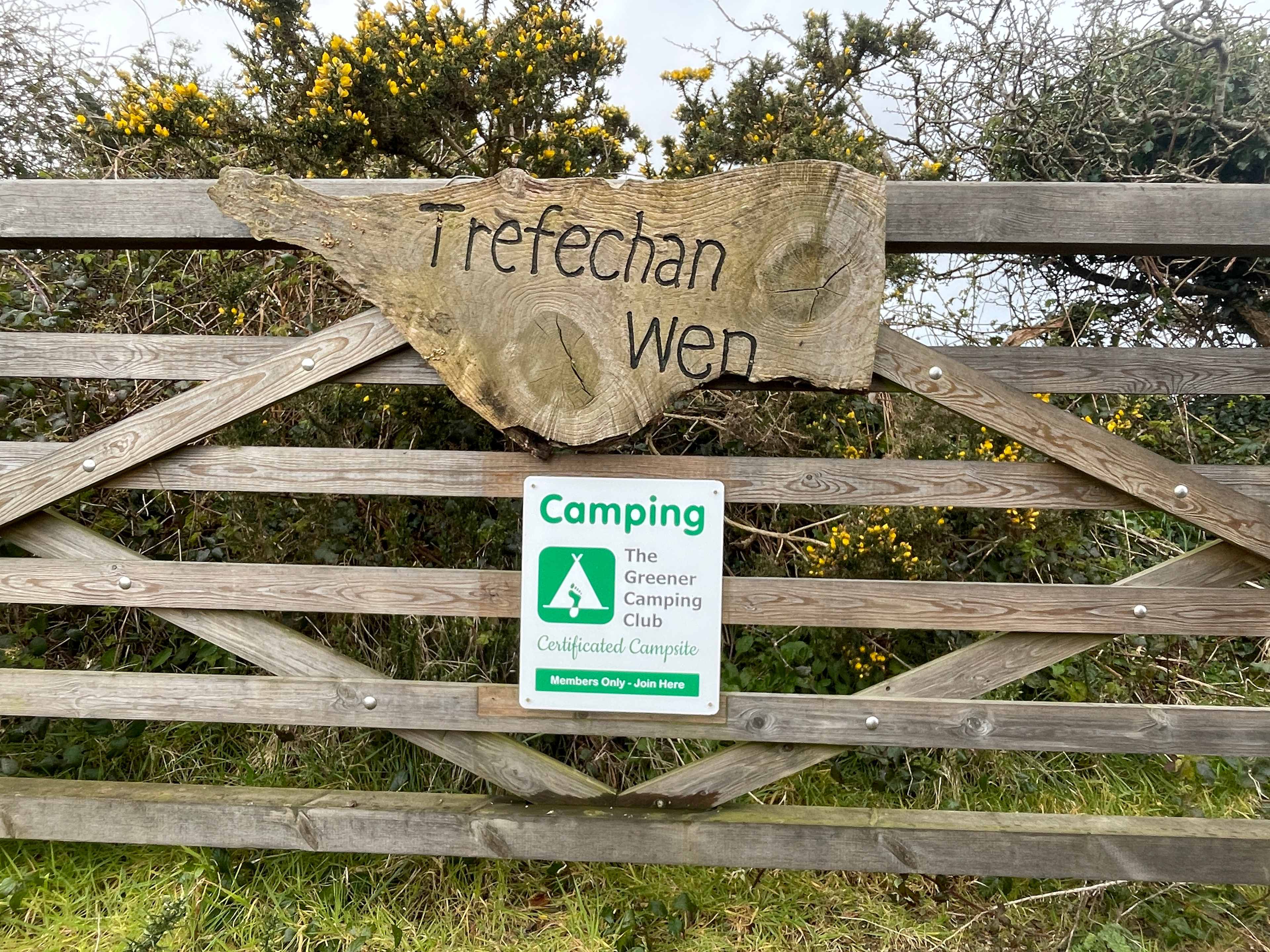 Trefechan Wen Coastal Camping