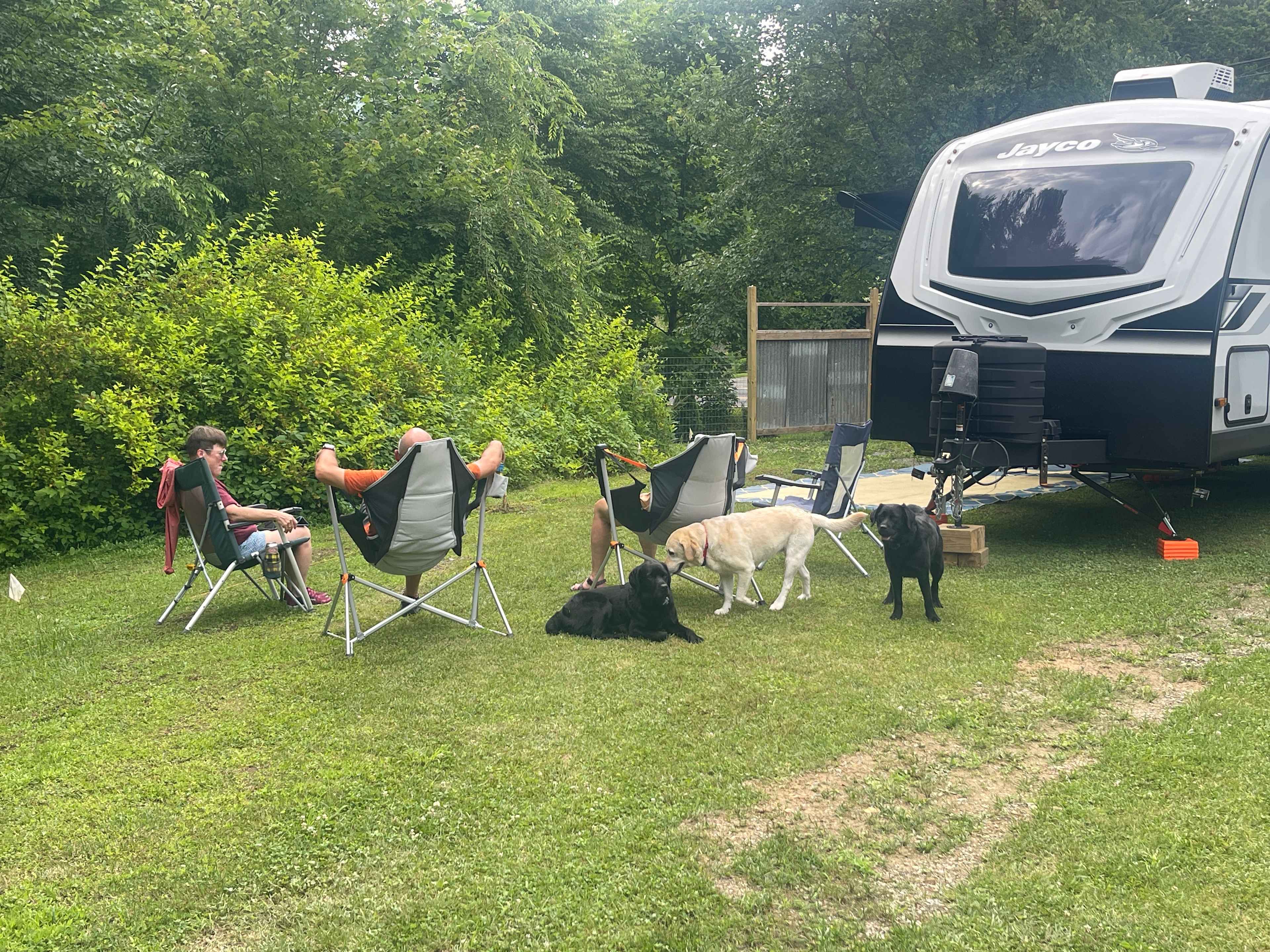 Trails & Tails Waterfalls Retreat