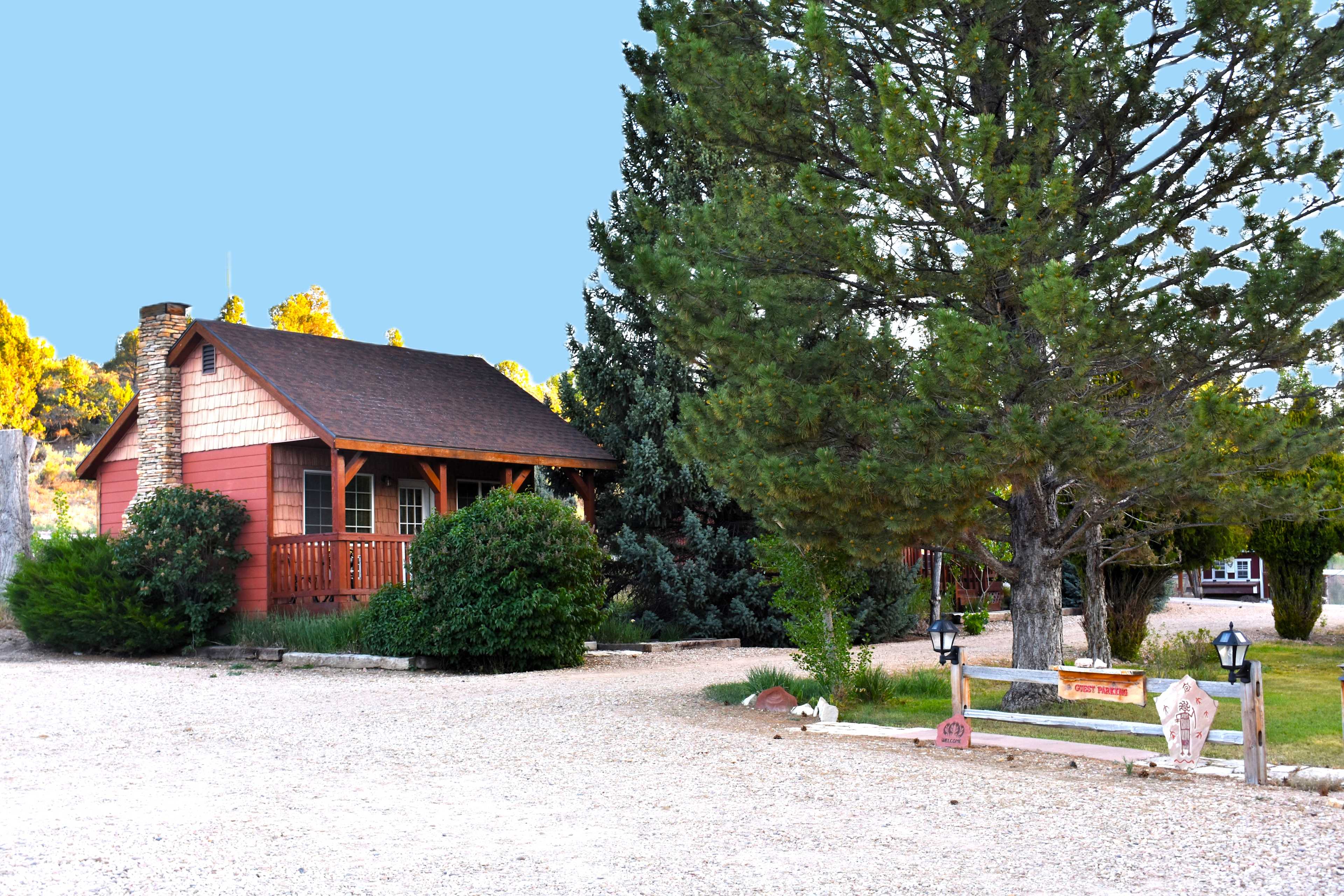 Farm Cabins Zion & Bryce!! Pool...