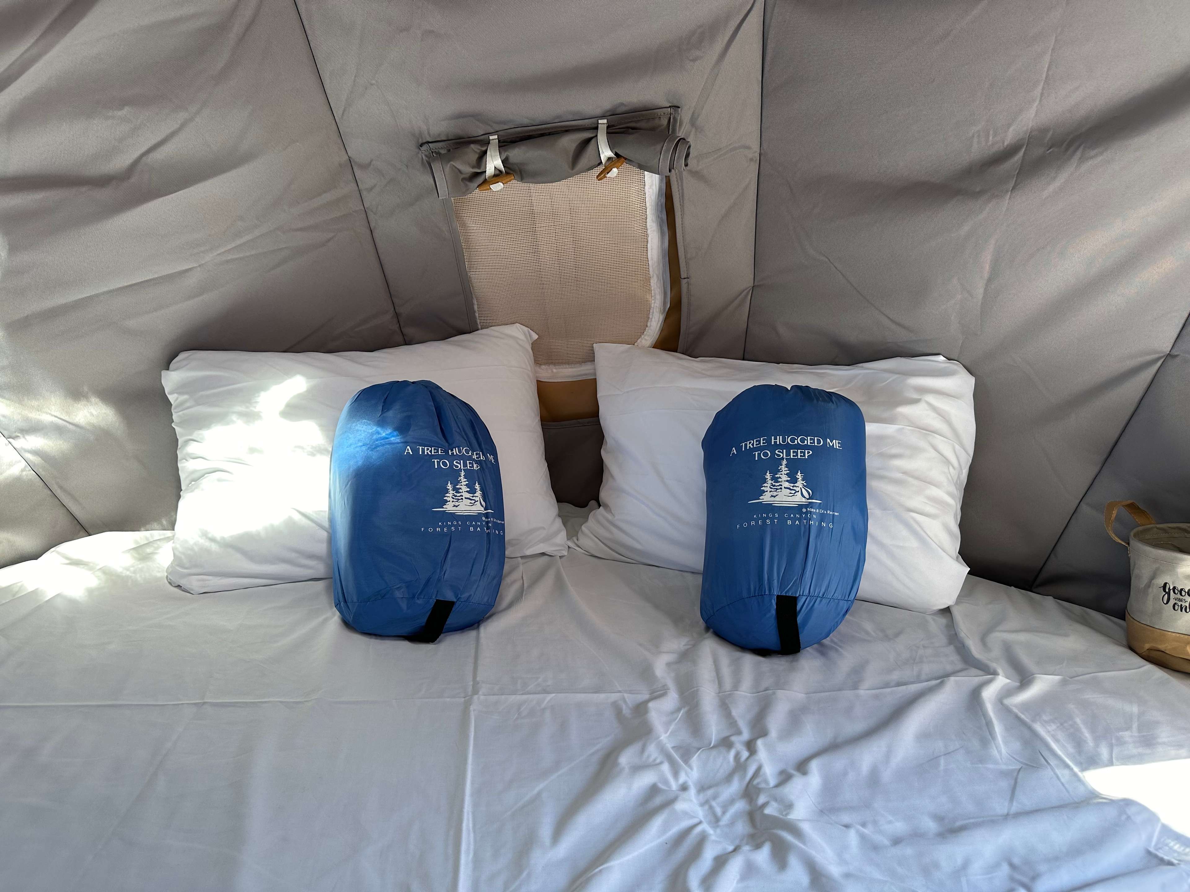 After a long day of hiking, relax on a California King-size circular bed. After your stay the sleeping bags are yours to keep, if you don't want them we will donate them. 