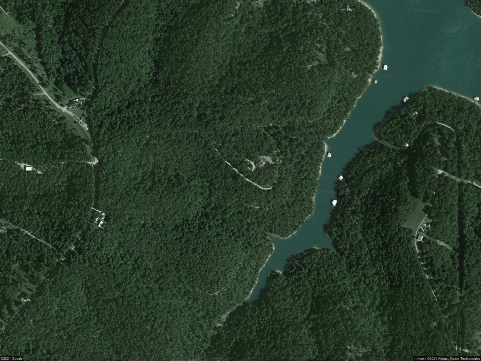 Beaver Lake / Rocky Top