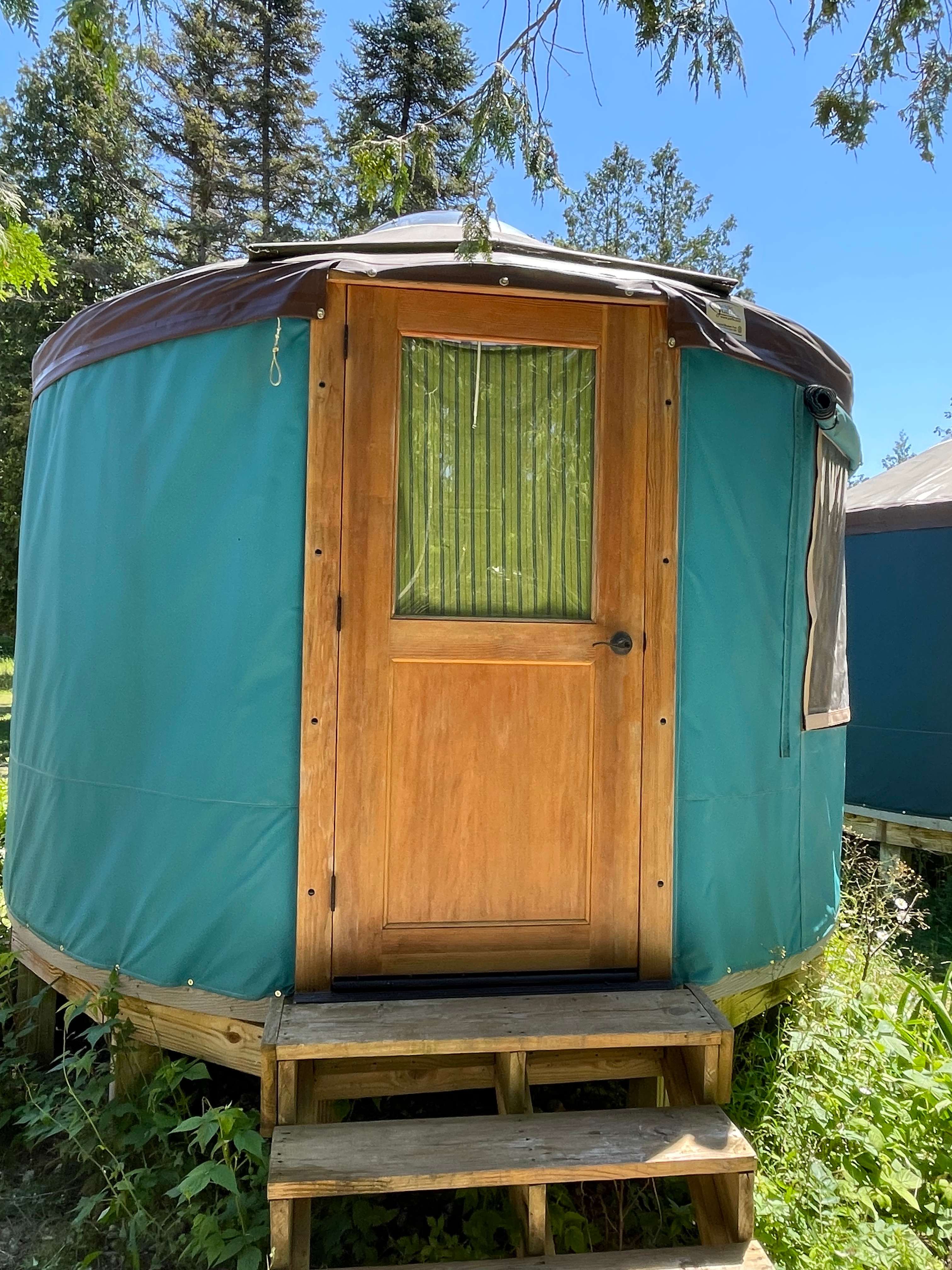 Island Yurts & Jasper Moss Retreat