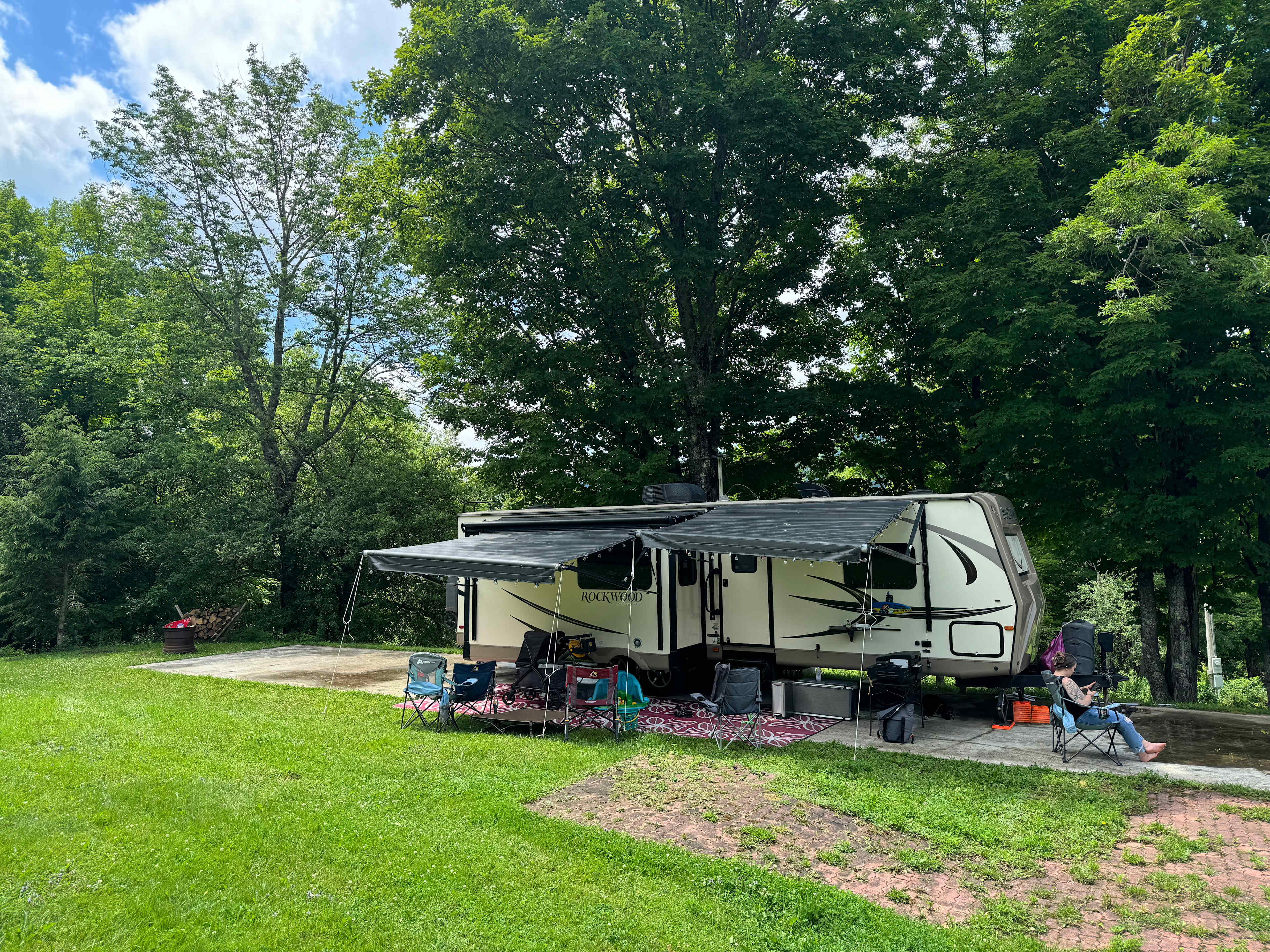 Golden Maple Farm - Camping