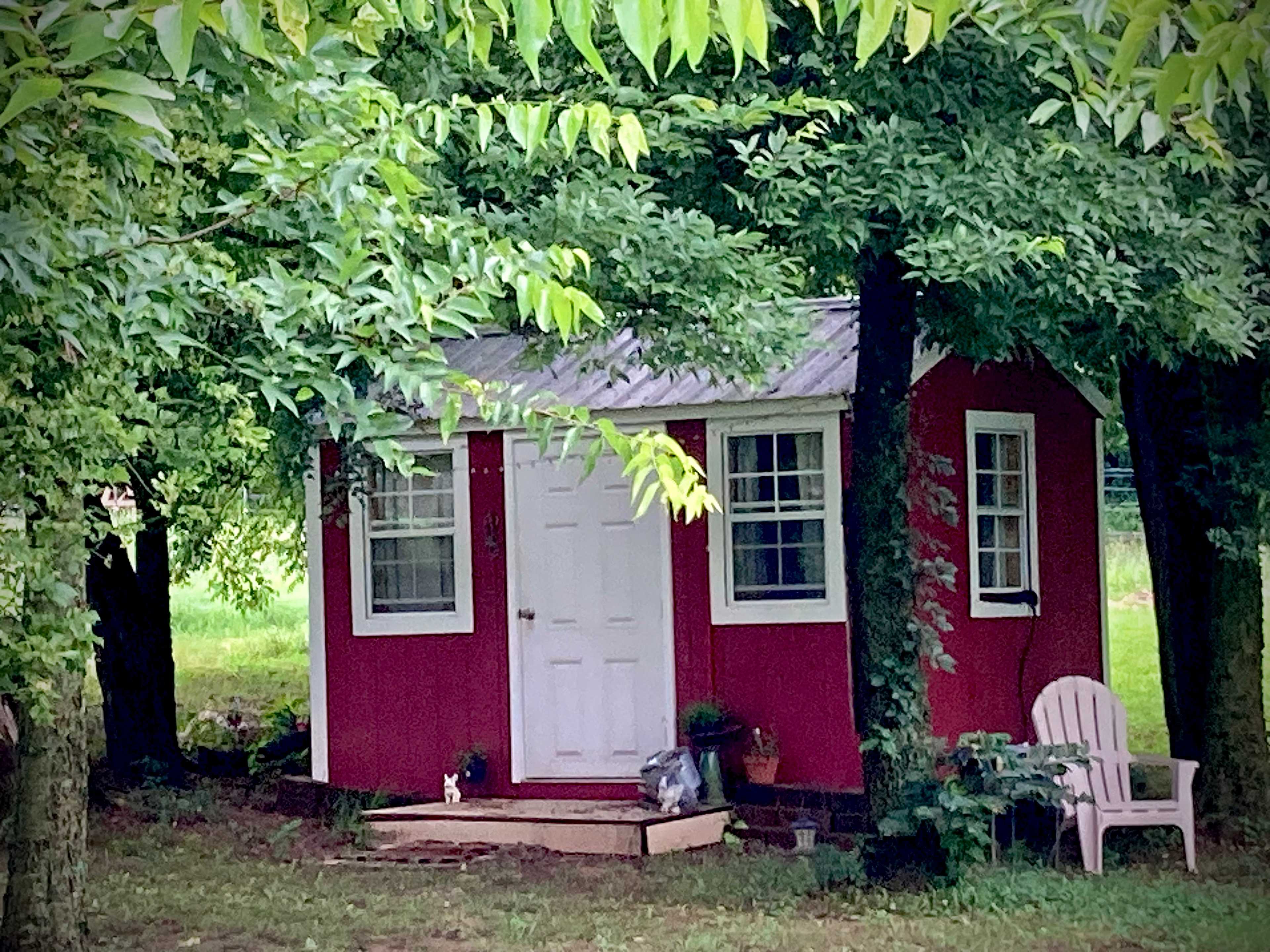 The perfect little crash pad when you just don’t feel like setting up a tent. 