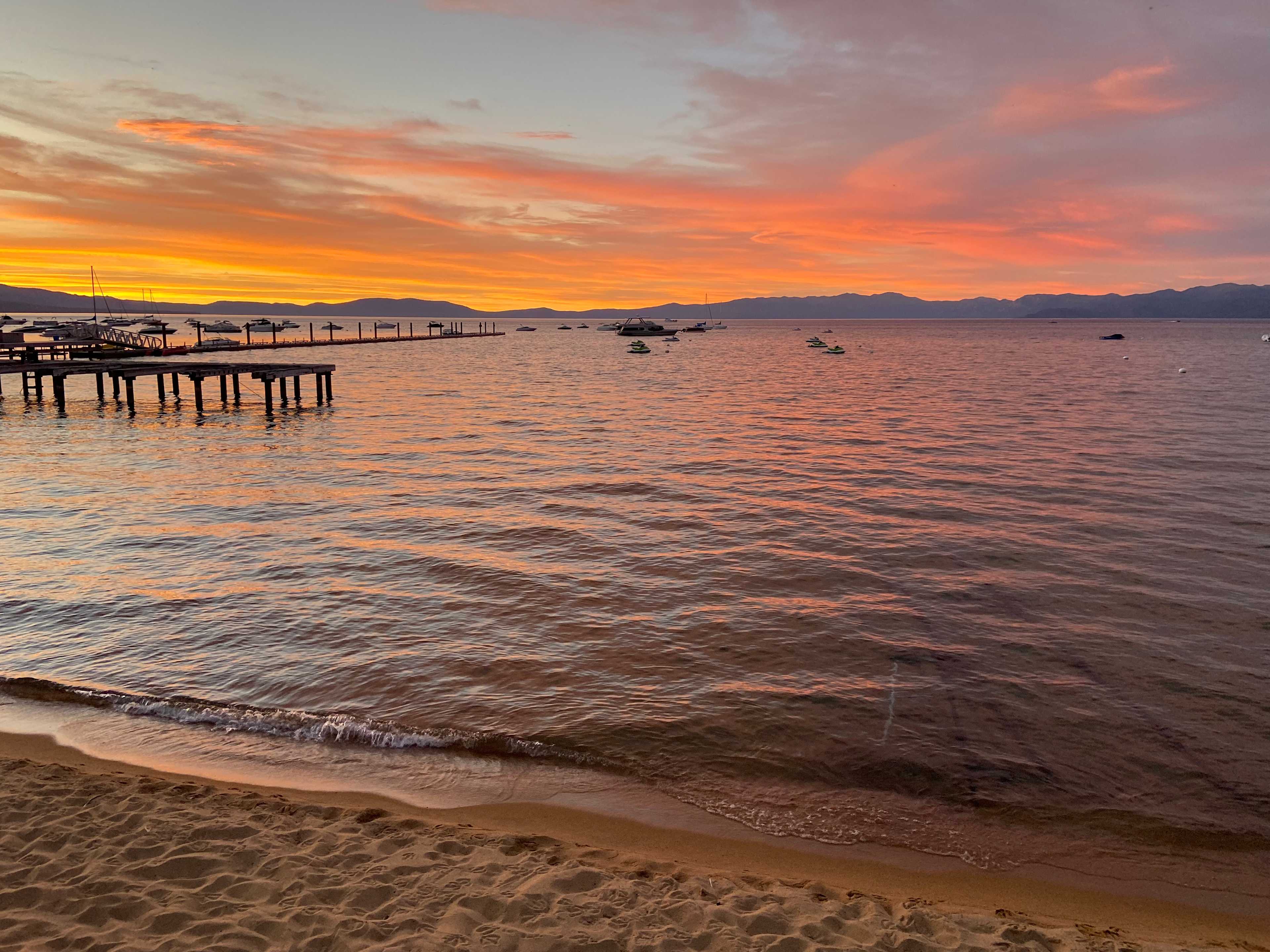 Beachside Cabin Lake Tahoe