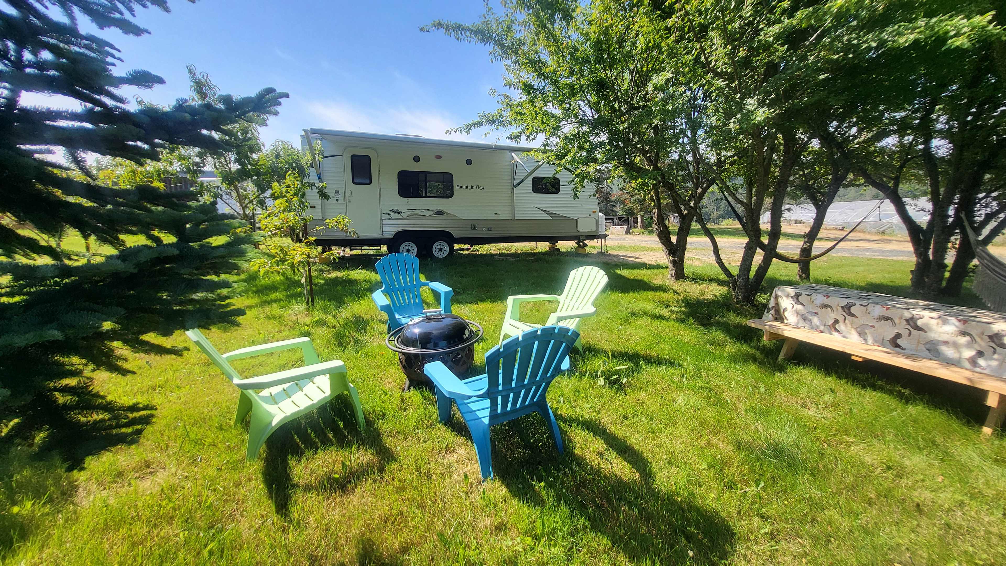 Clean and quiet trailer