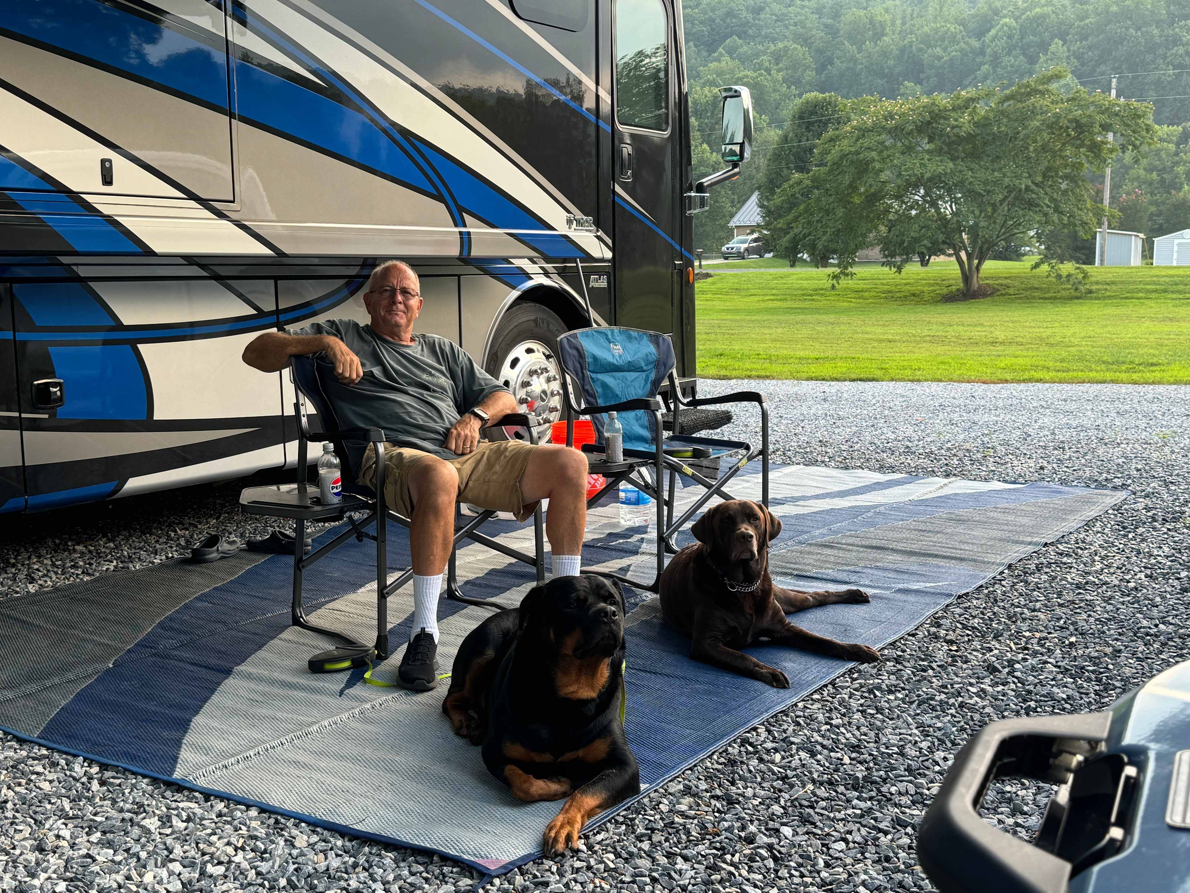 Armstrong Creek RV Park & Cabins