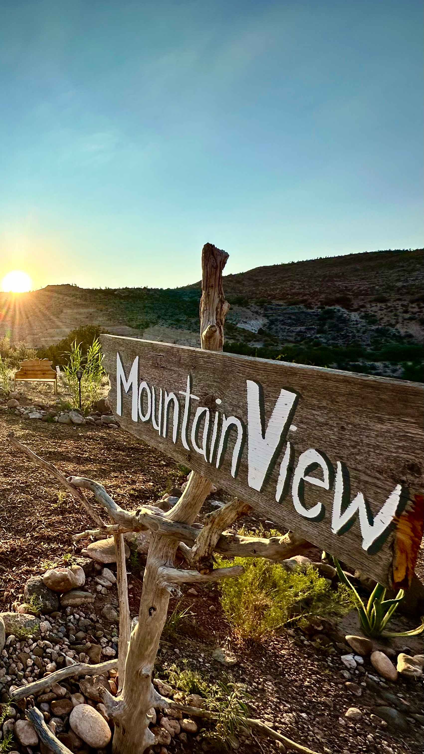 Sacred Springs-Private creek access
