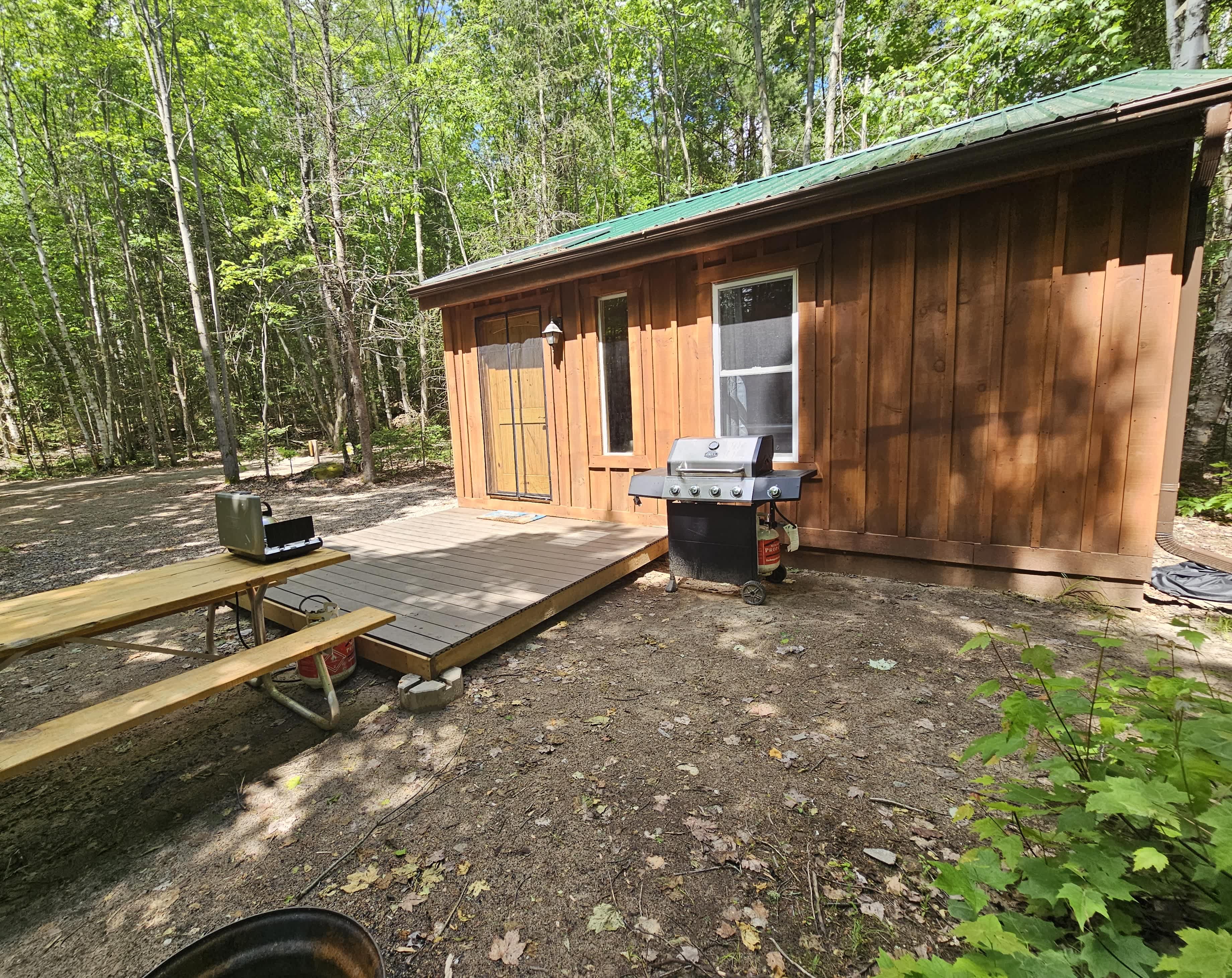 Brennan's Hill Camping and Cabins