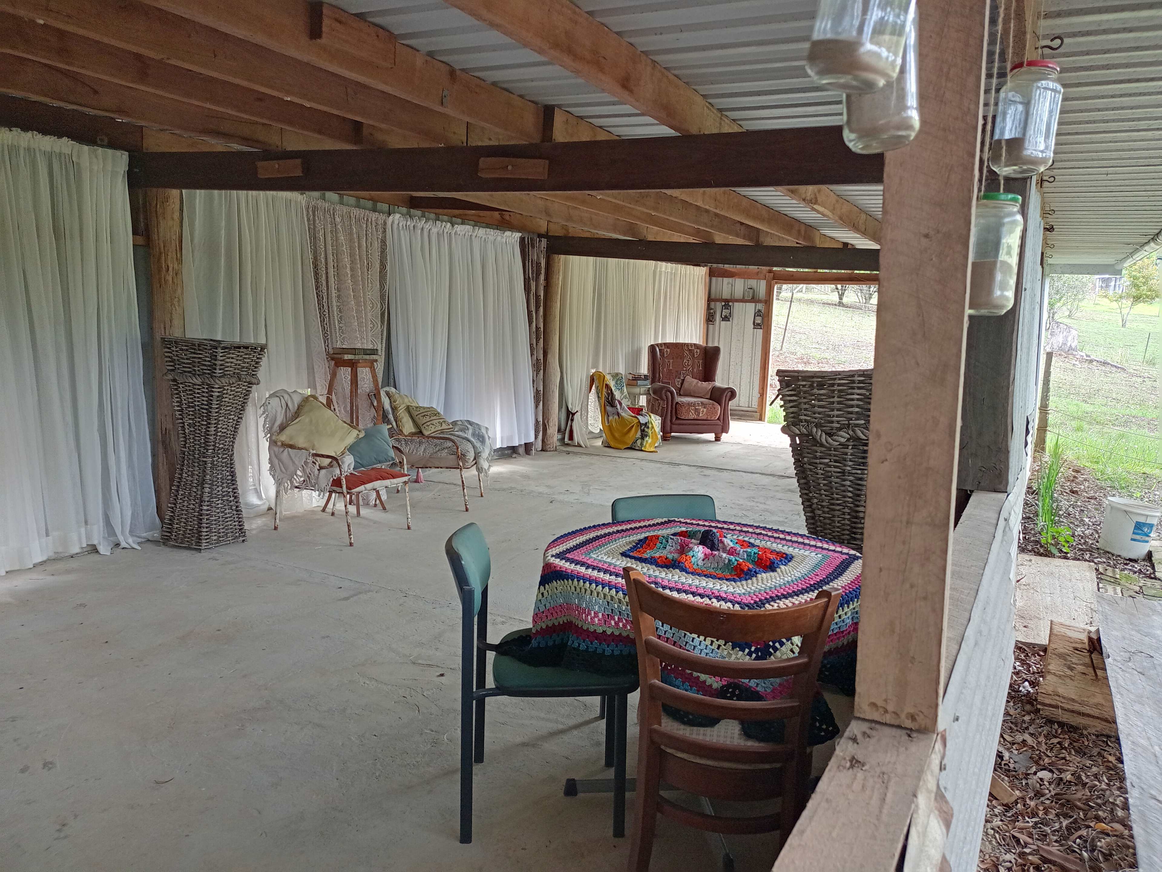 Relax in Shed 5.