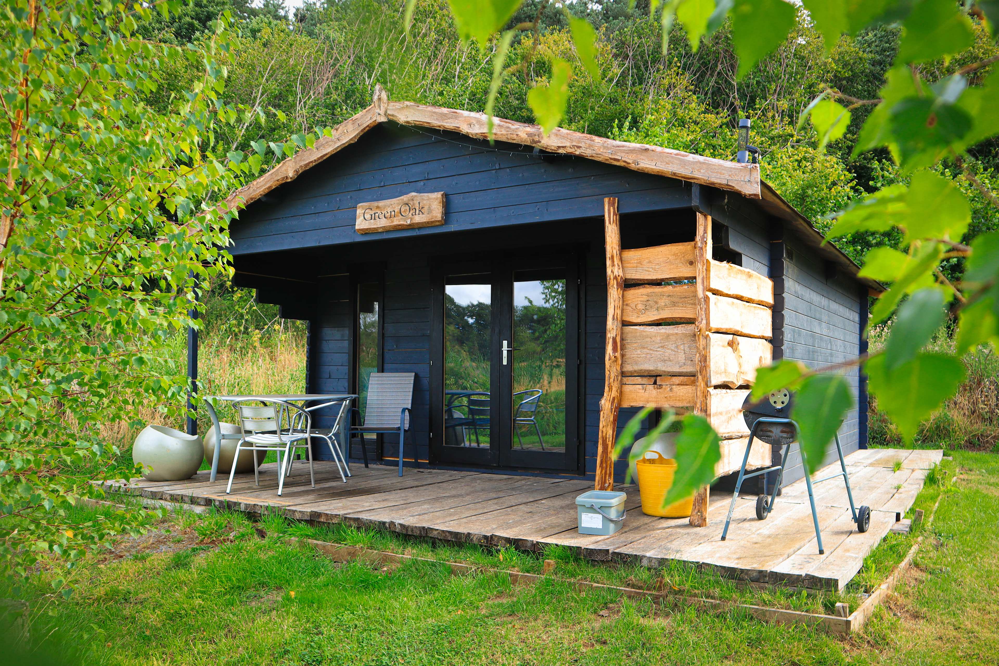 Green oak cabin