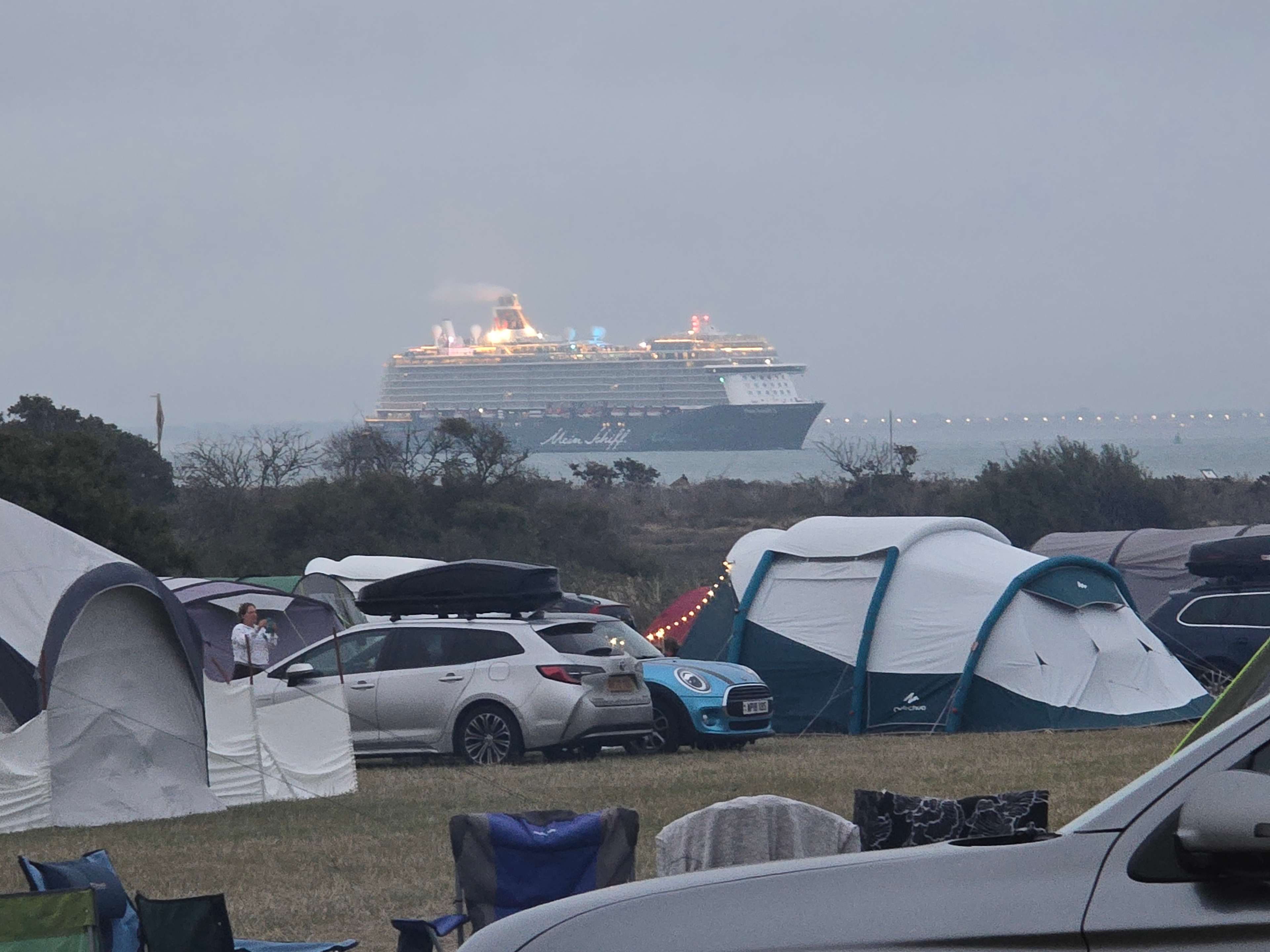 Lepe Beach Campsite