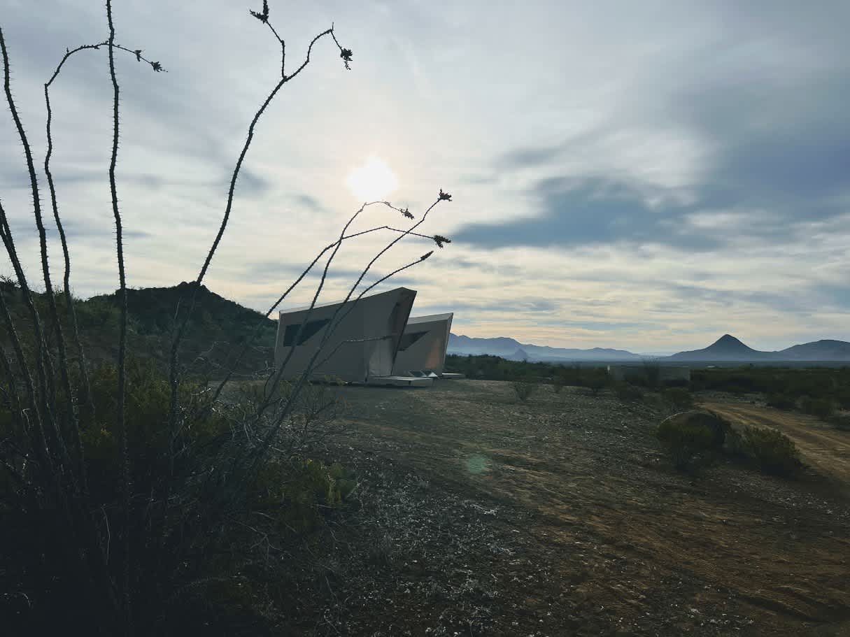 Pelli Motto & Boonta tents in the morning.