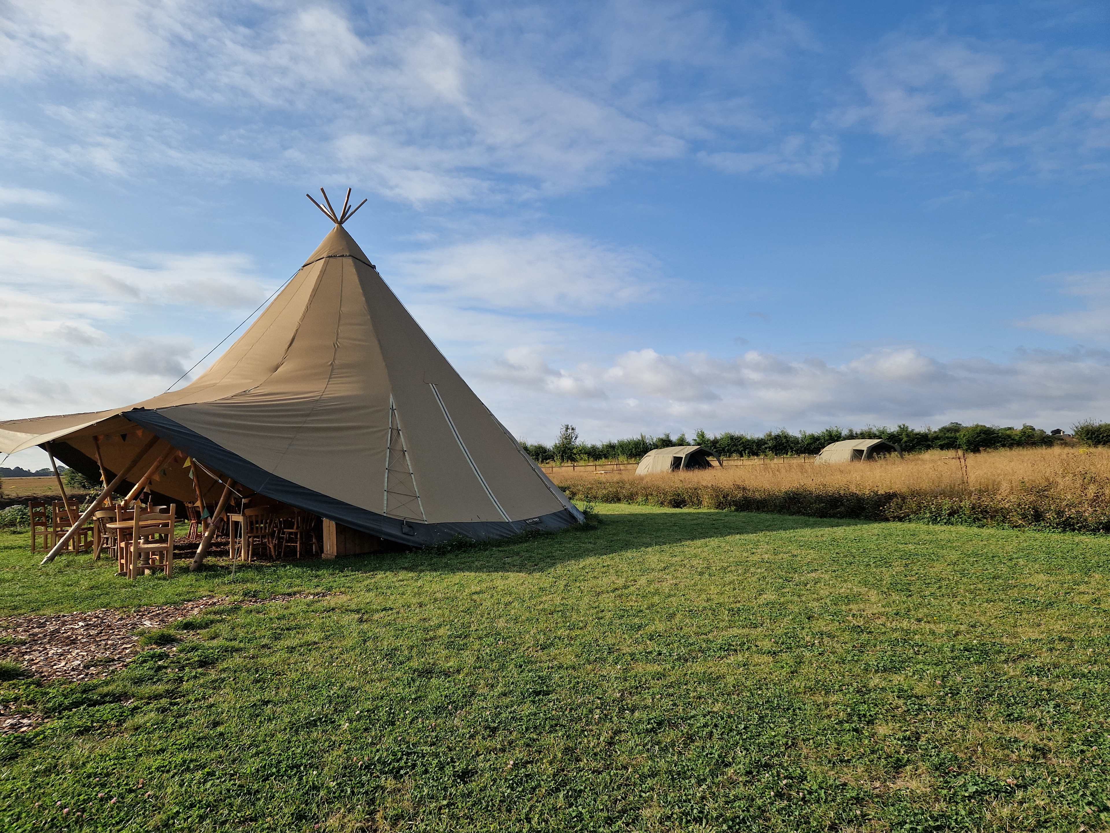 Tipi & safari tents