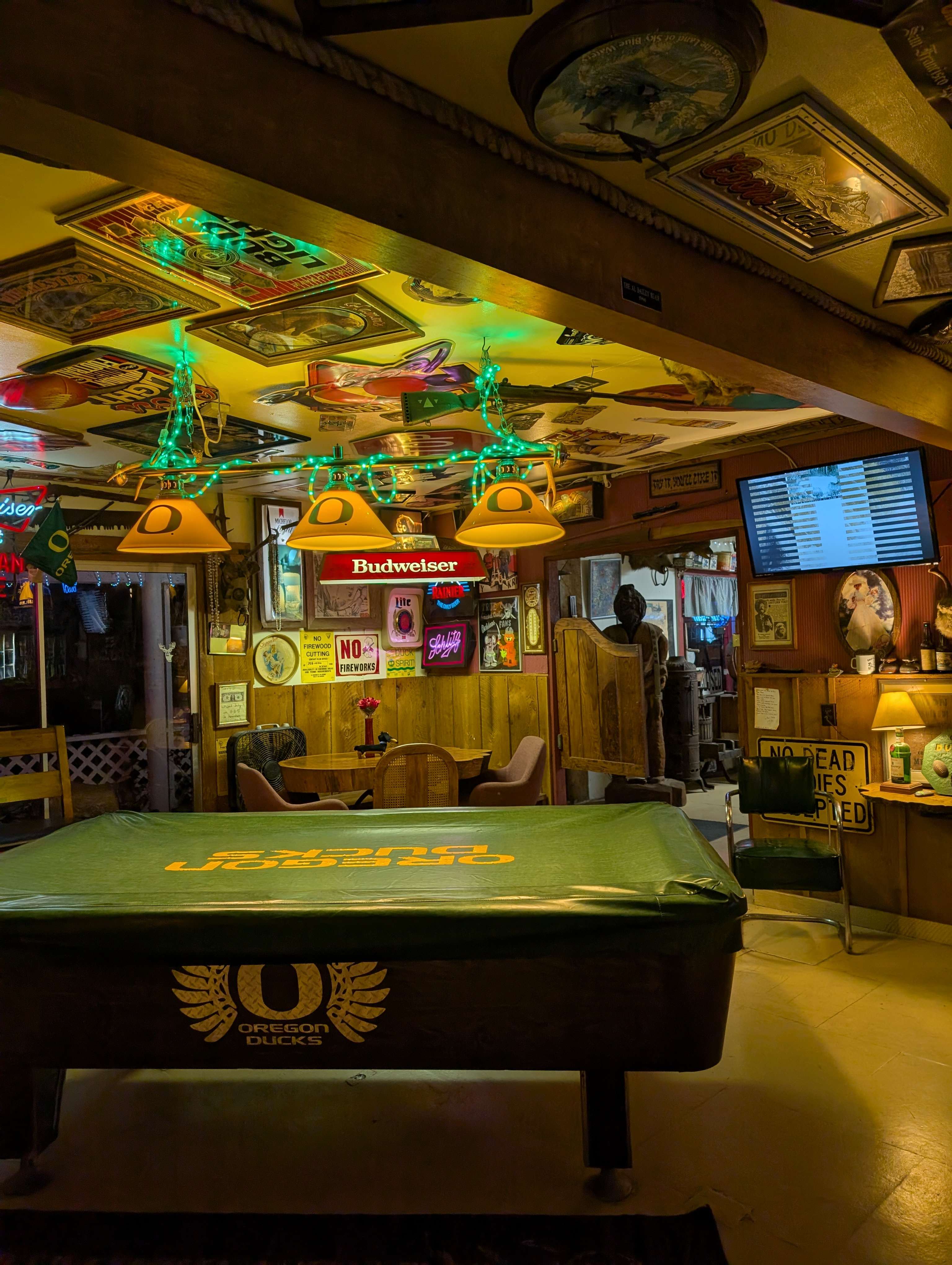 Smith River Store & Tavern