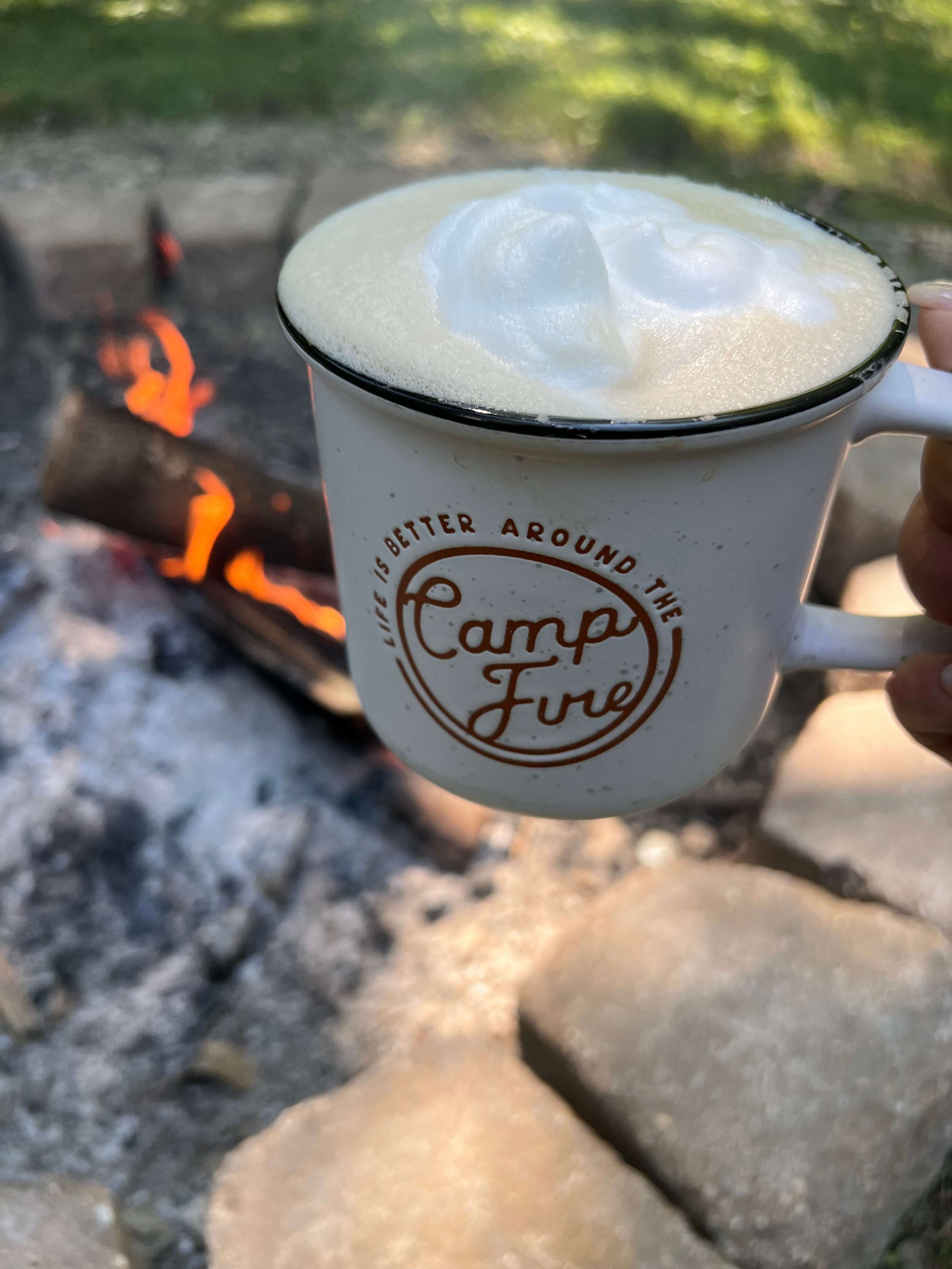 Campfires & lattes are the best!