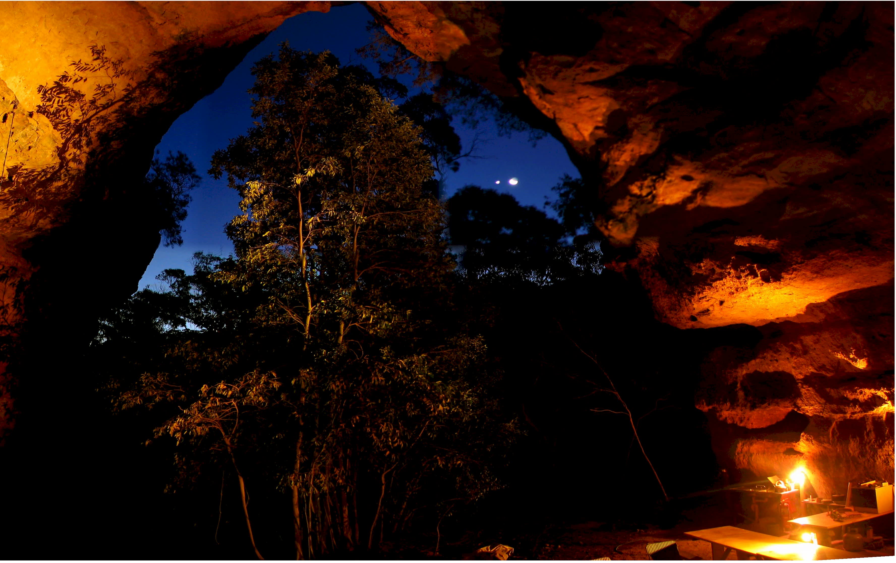 Hatter's Hideout