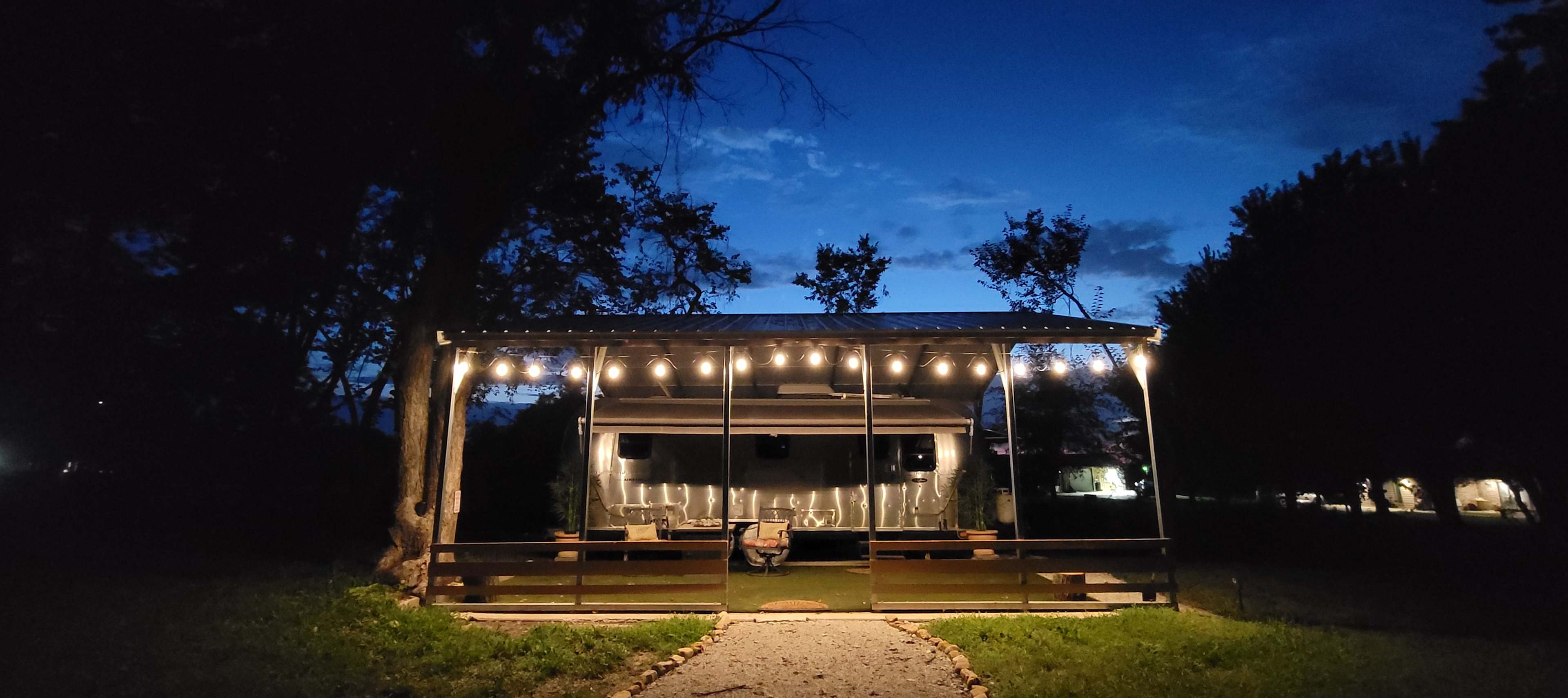 Serene Countryside Glamping
