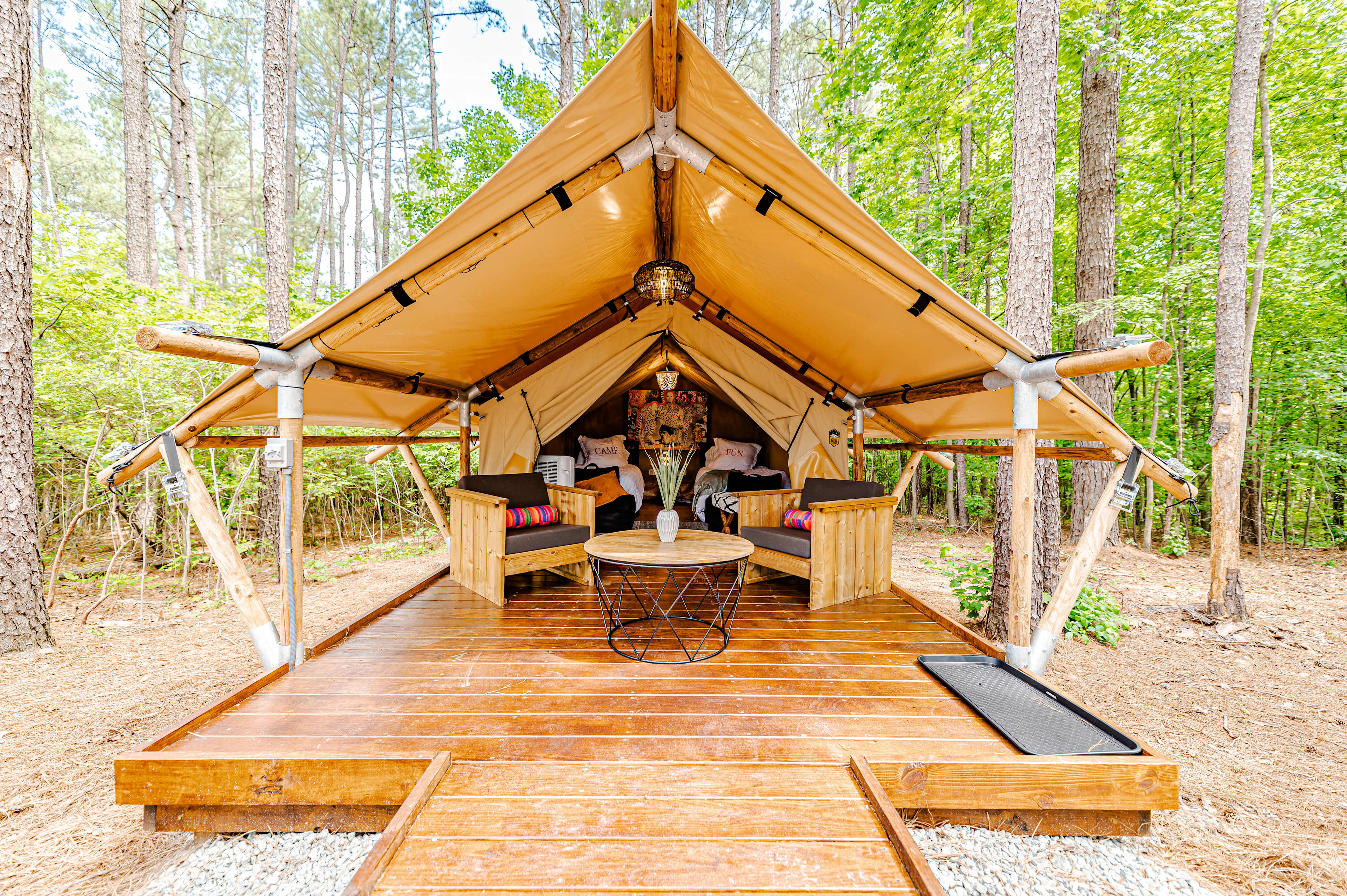 Sugarneck Glamping Resort, NC
