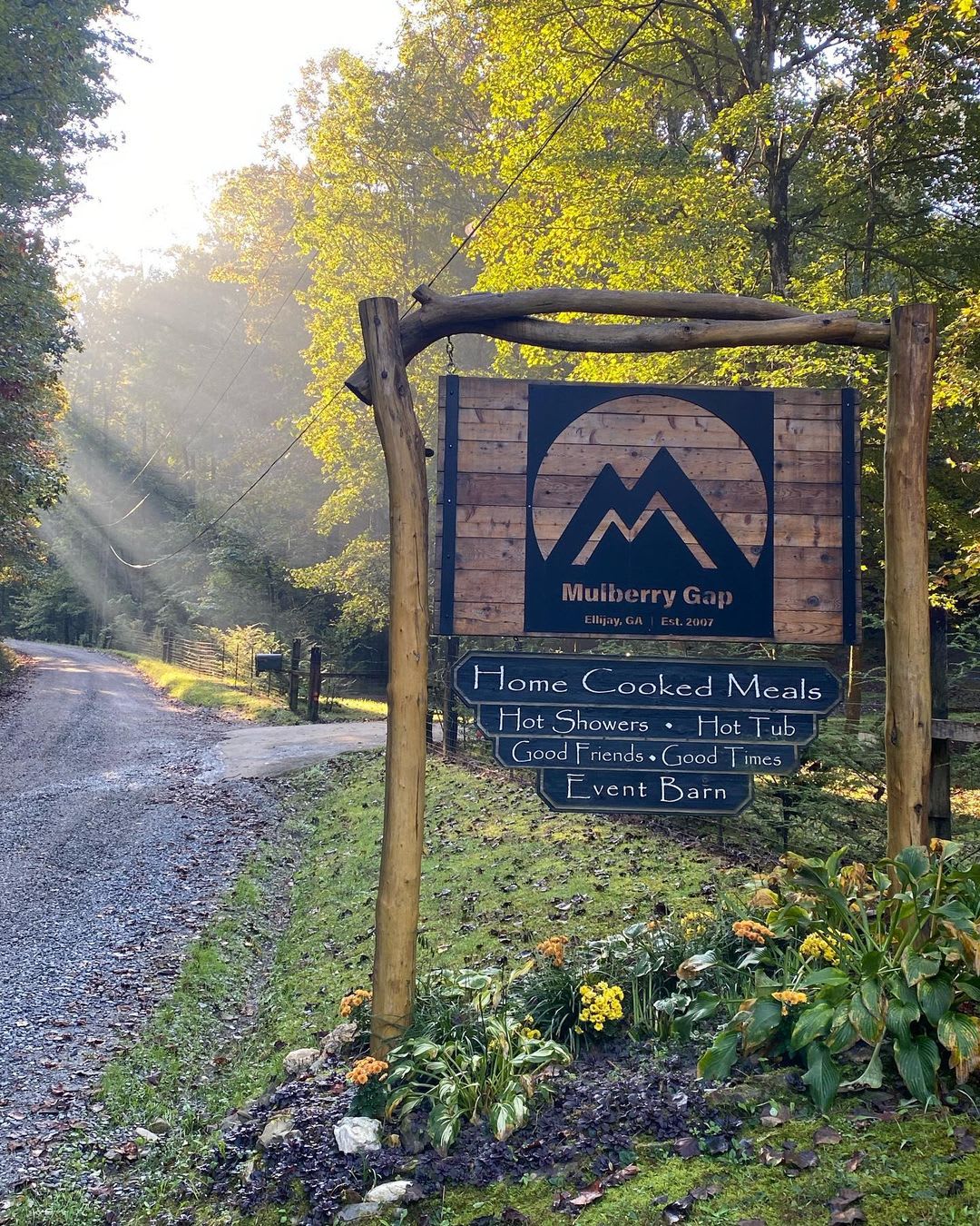 Mulberry Gap - Camping & Van Stays