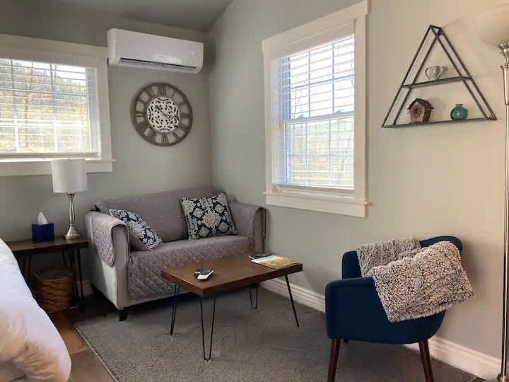 Kelly Hollow Farm Stays