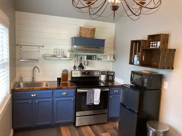 Kelly Hollow Farm Stays