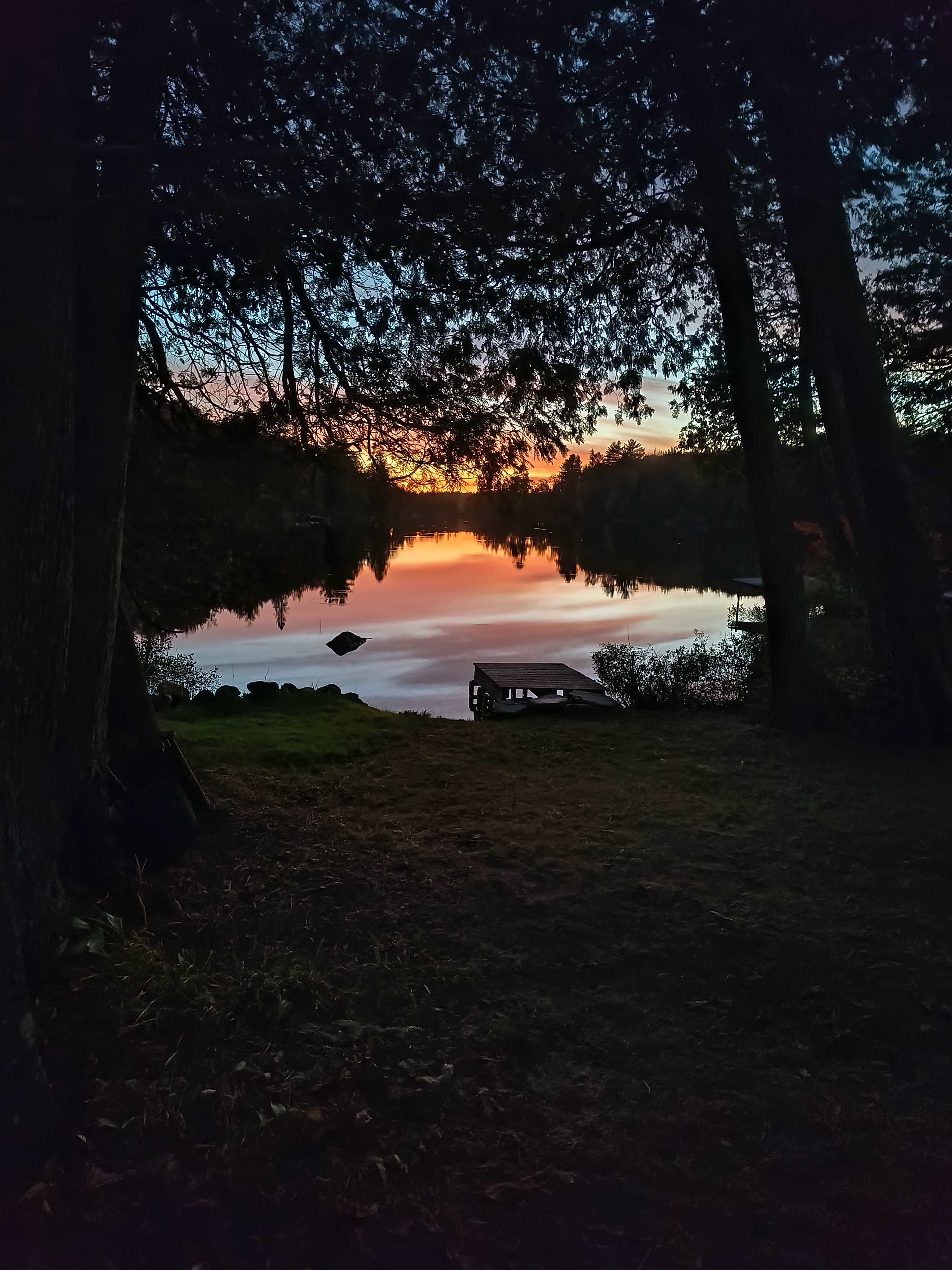 Little Brocky Lake Cabin & Sauna