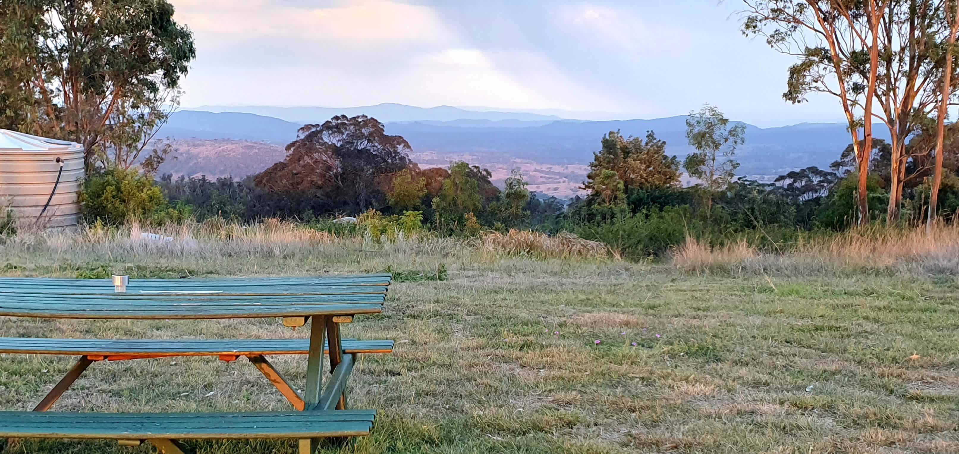 Hilltop Farm, Camping and Glamping.