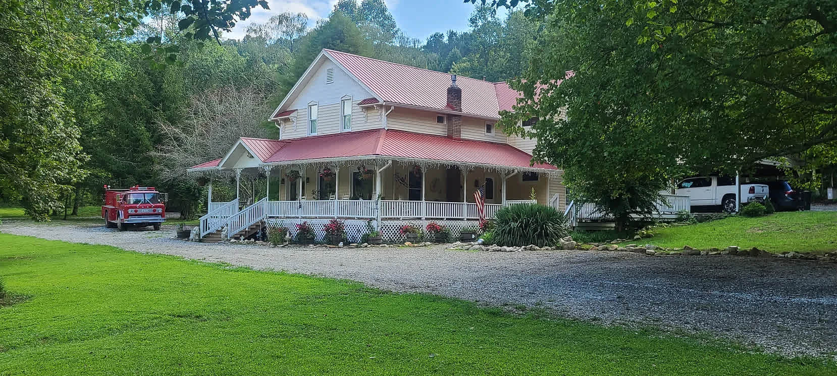 Misty Mountain Inn & Cottages