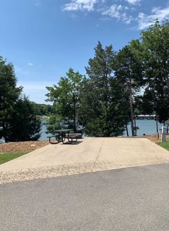 Elm Hill RV Resort
