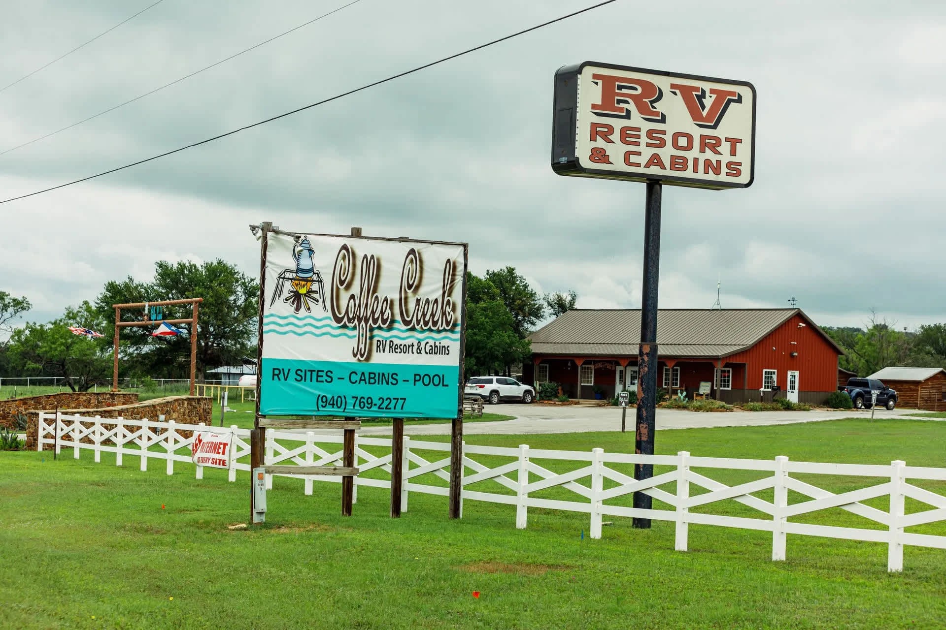 Coffee Creek RV Resort and Cabins