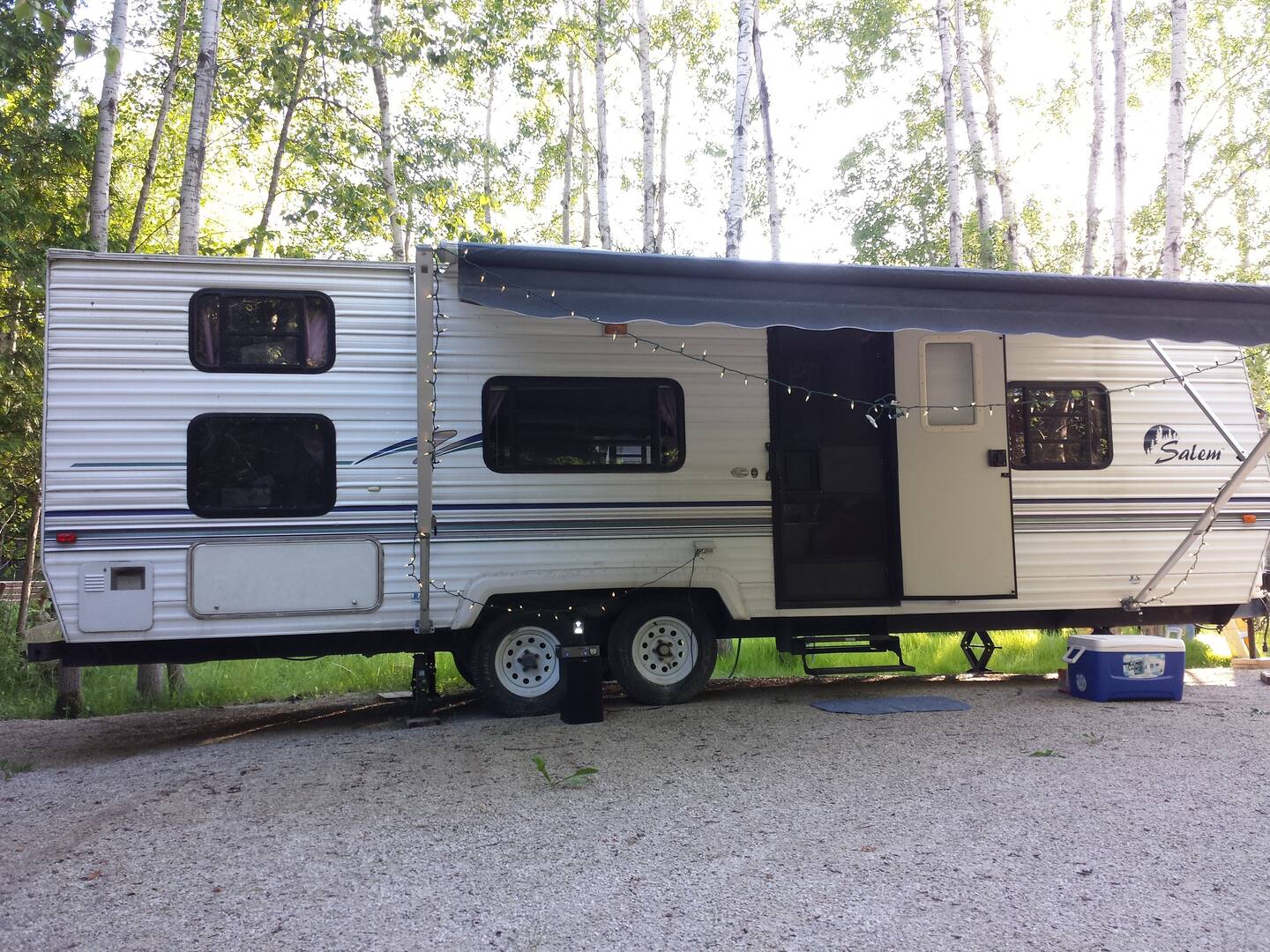 Lake Lane Cottages & Camper