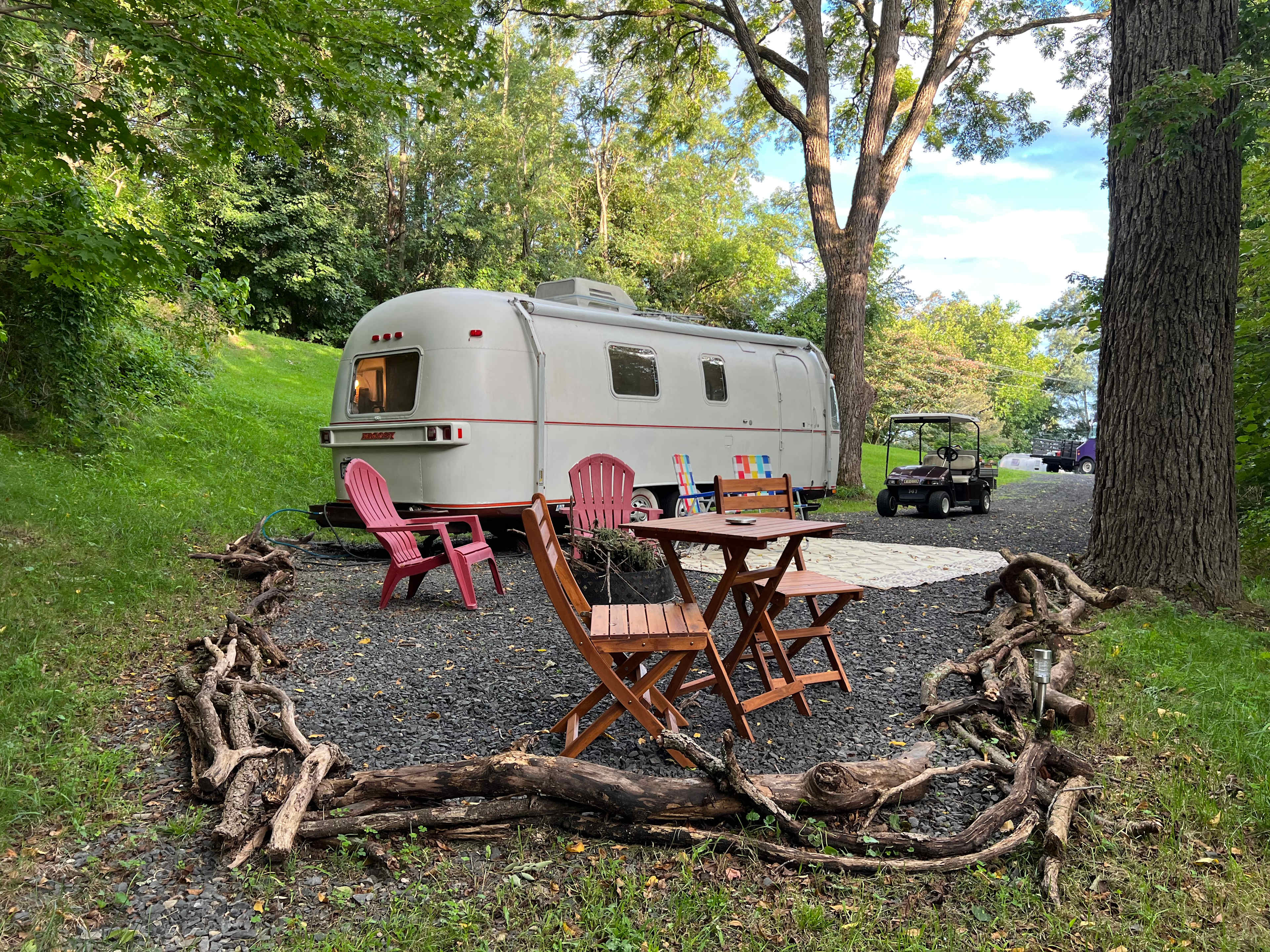 Owls Hoot Retro Camp