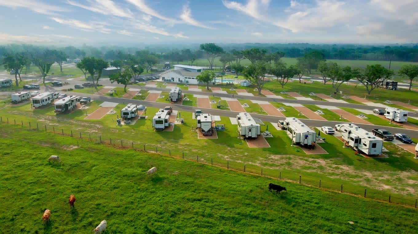 Canopy Luxury RV Resort