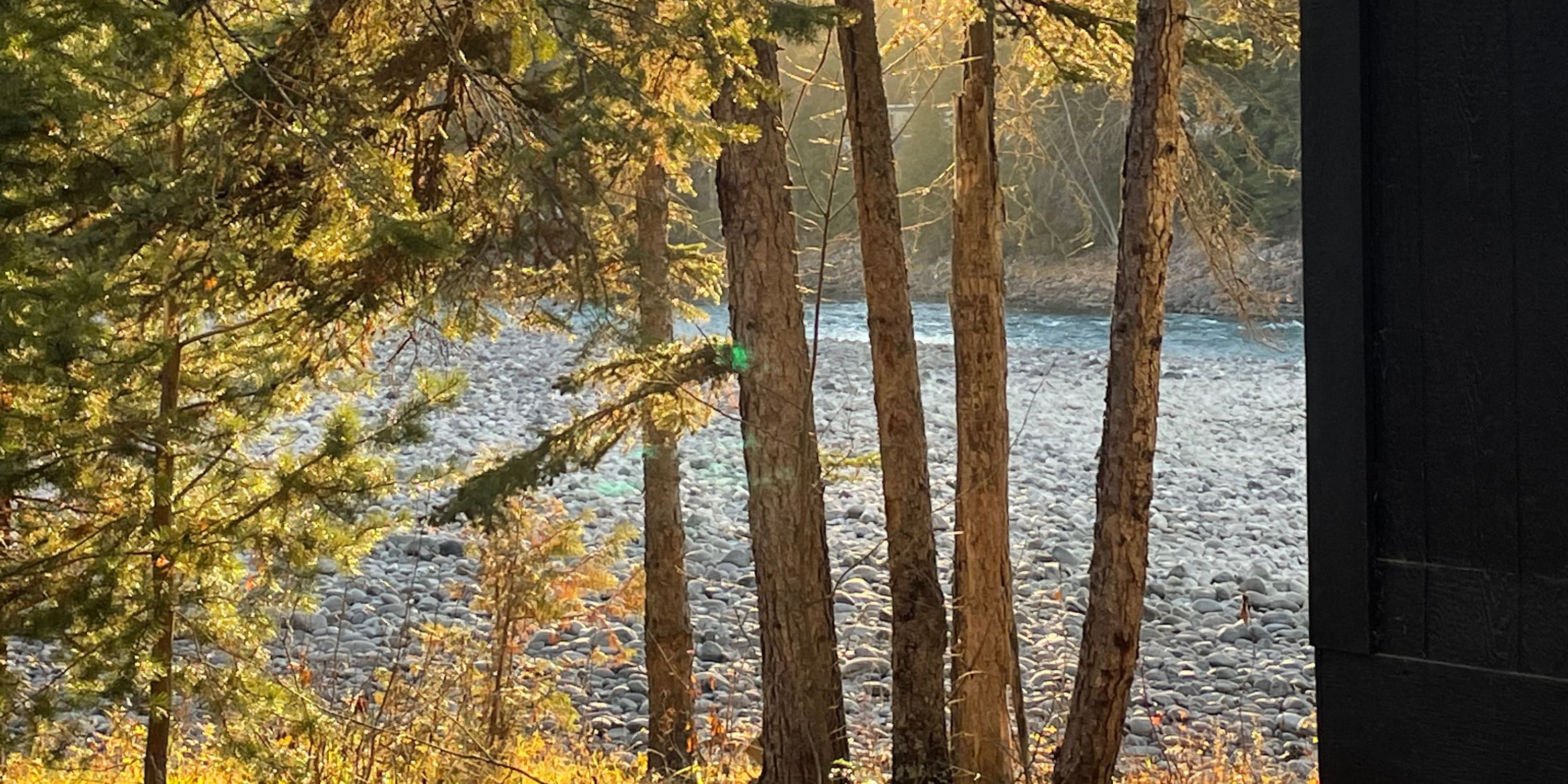Wells Gray | River's Edge Retreat