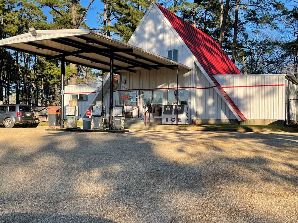 Mid Lake Campground on Toledo Bend