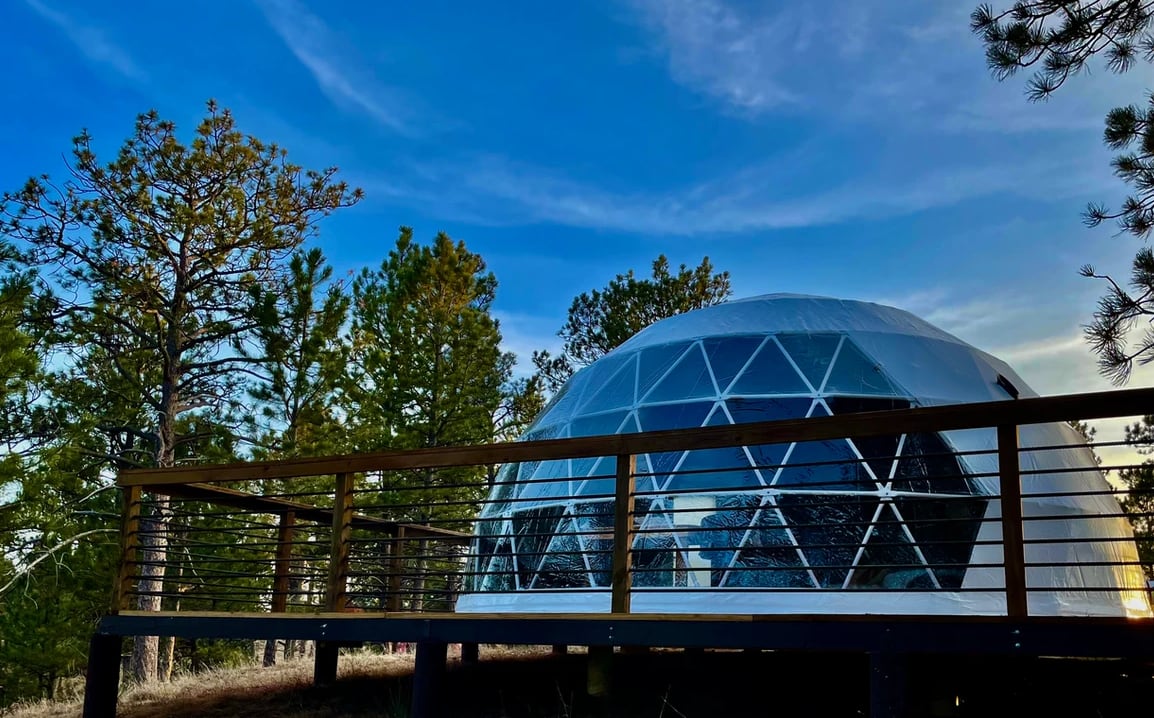 Rushmore Skies Retreat