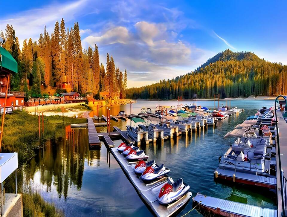 Bass Lake marina is a short 8 minute walk from Outdoorsy Yosemite