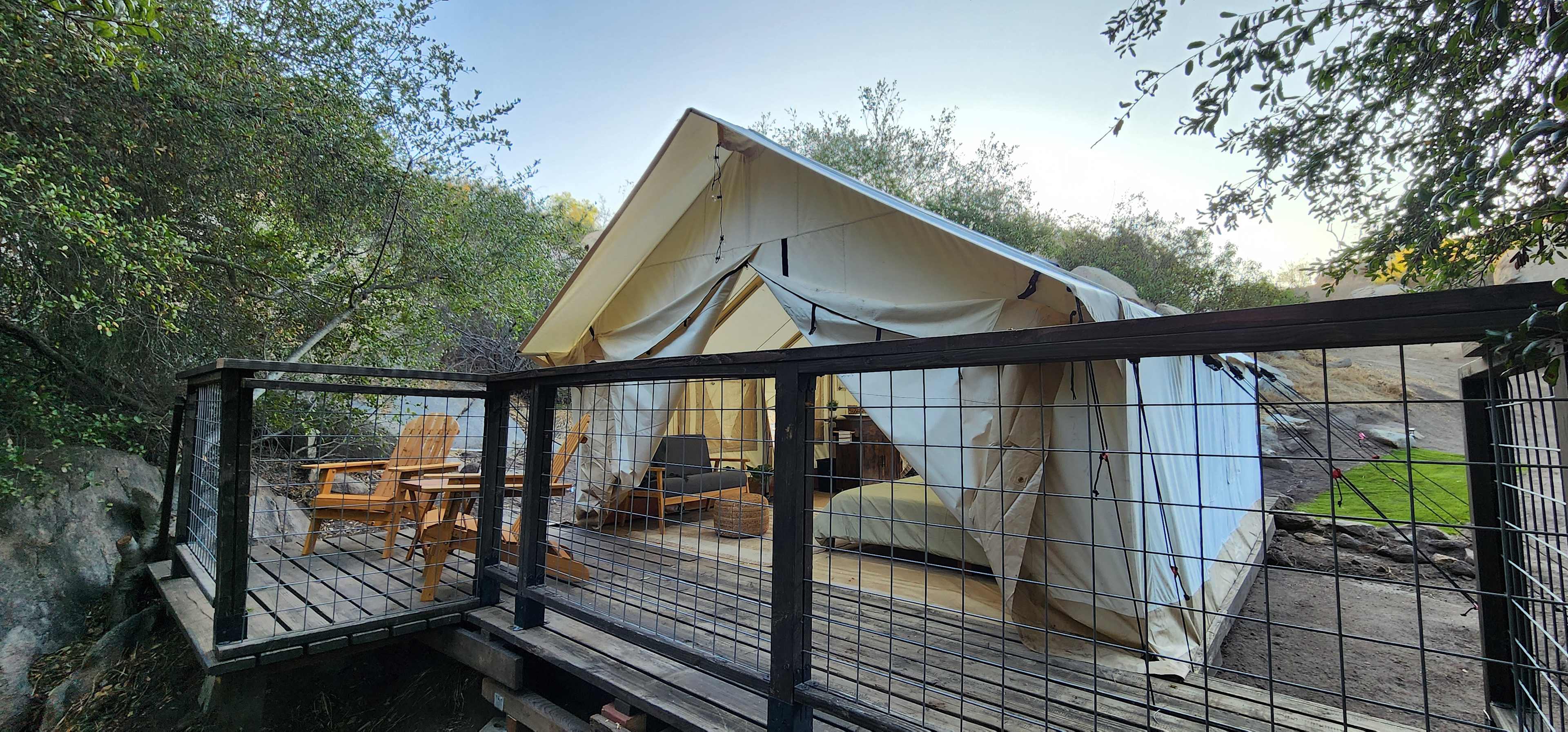 Splitrock - Branch Out Glamping