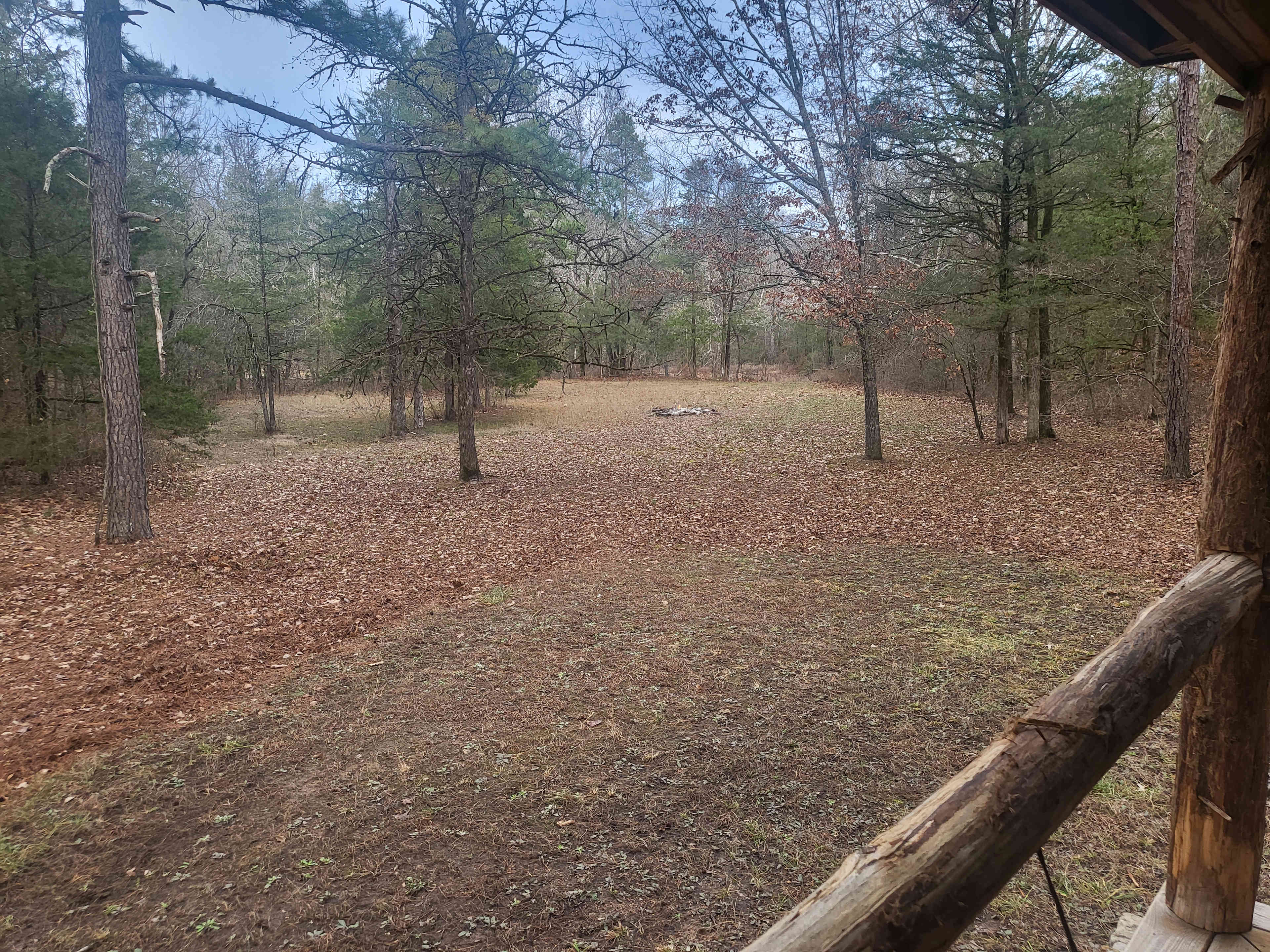HeeHaw On The Creek, Creek Frontage