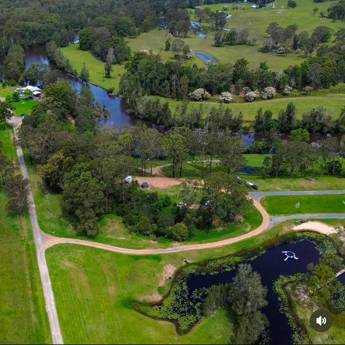 The Riverside Farm Escape Minimbah