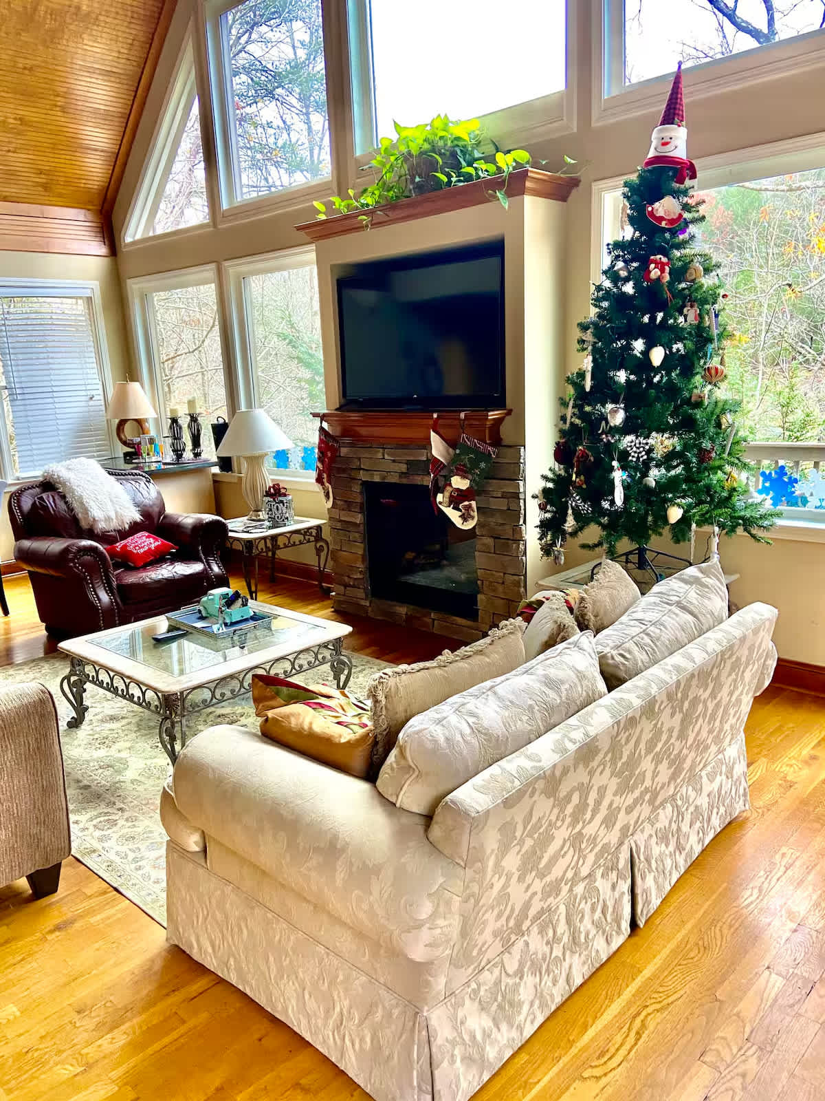 Chalet Suzanne of Helen