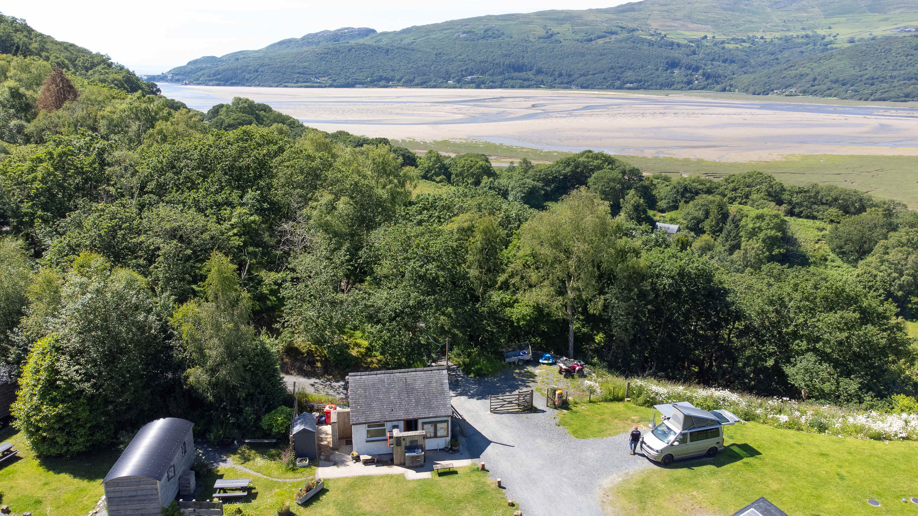Graig Wen - Wild Snowdonia Escapes