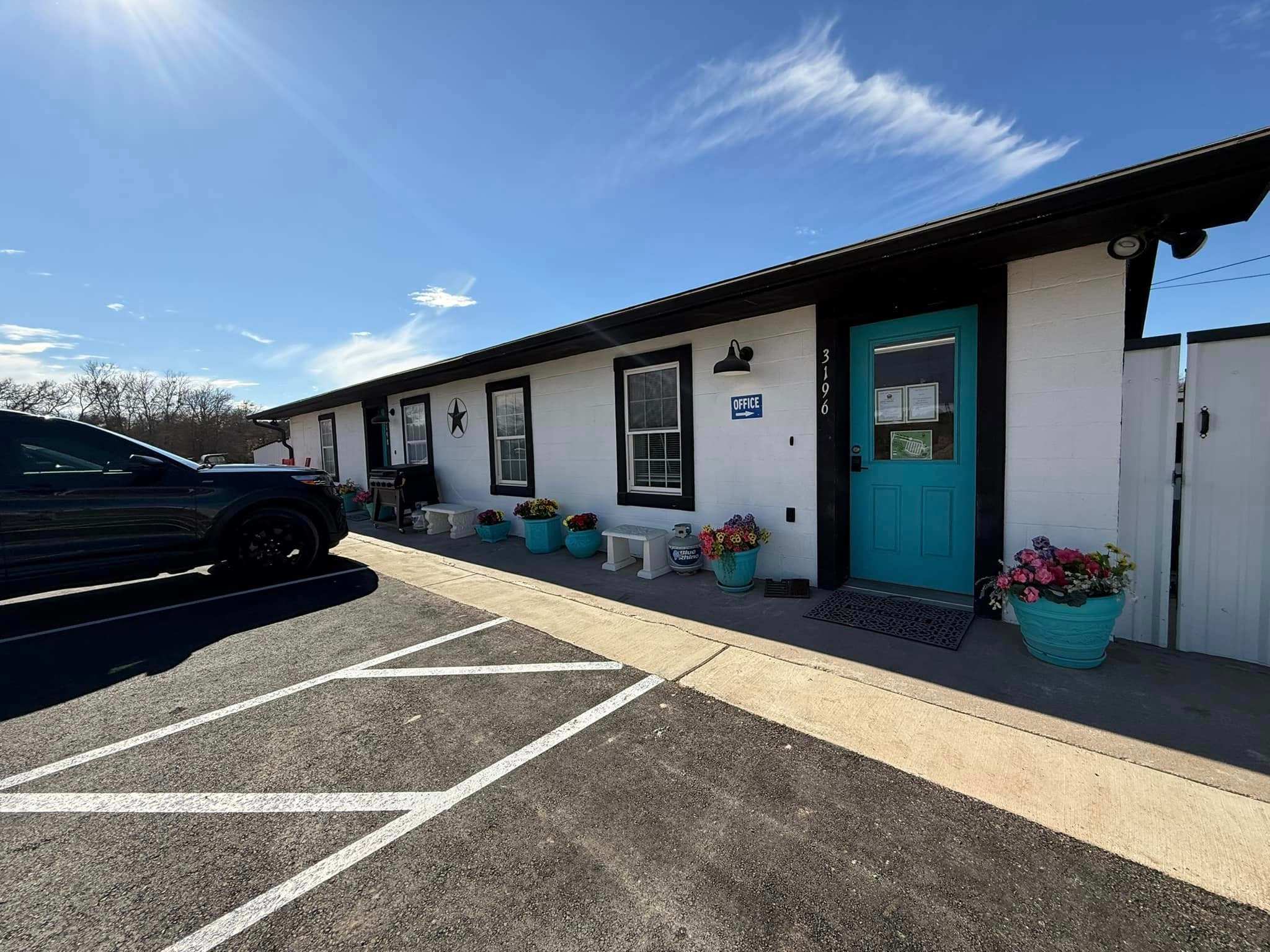 Joy Drive In RV Resort