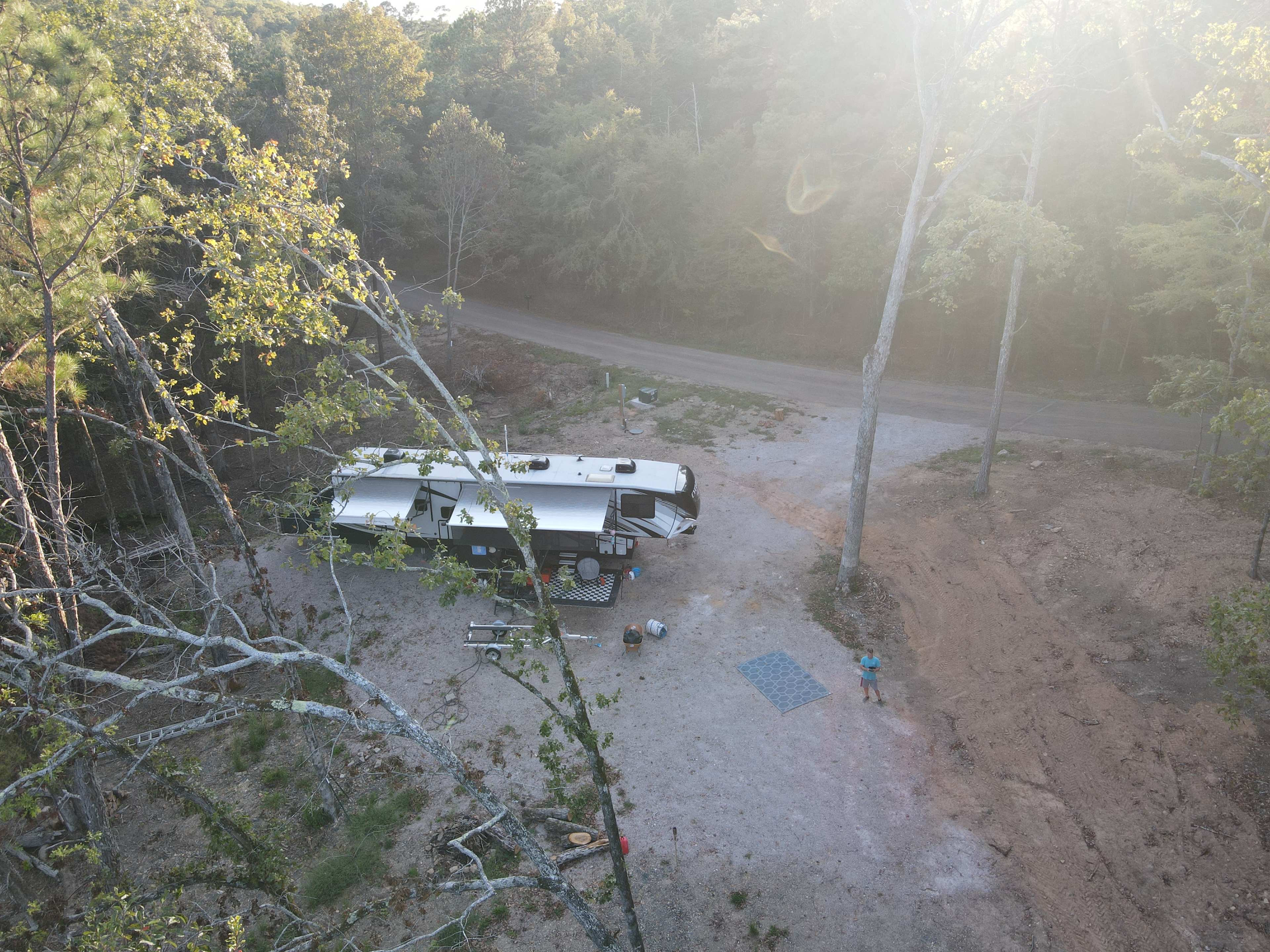 Rainbows End RV On Lake Hamilton