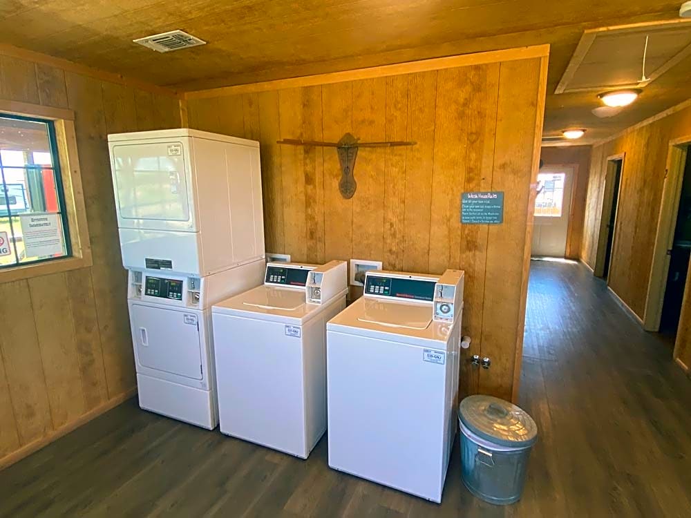 The Hitchin' Post RV Park And Cabins