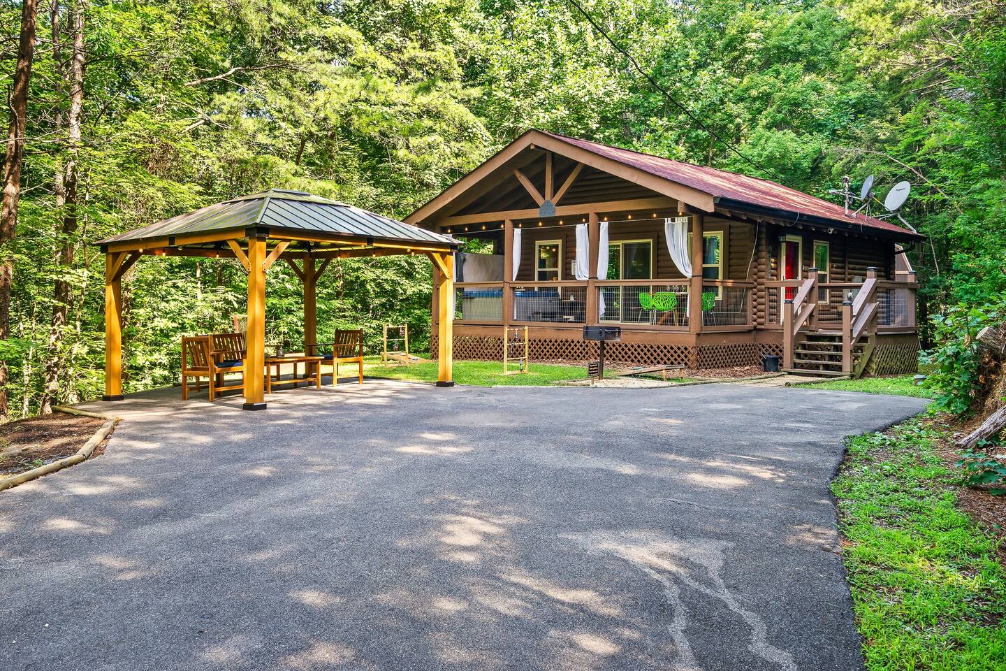 Smoky Mountain Log Cabin