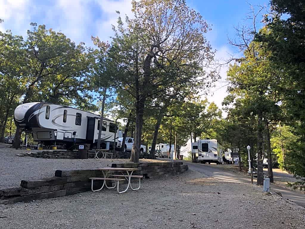 Branson Shenanigans RV Park