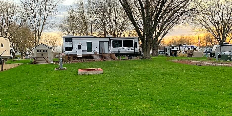 Badgerland Campground