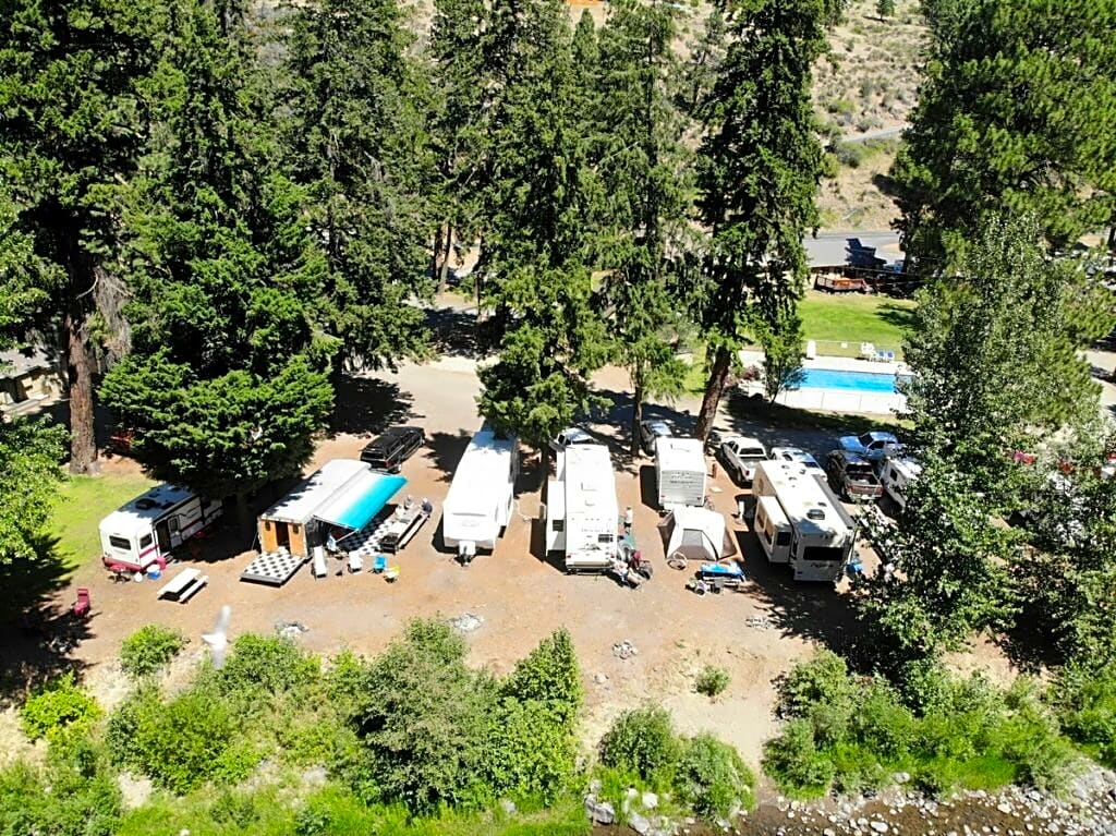 Squaw Rock RV Resort